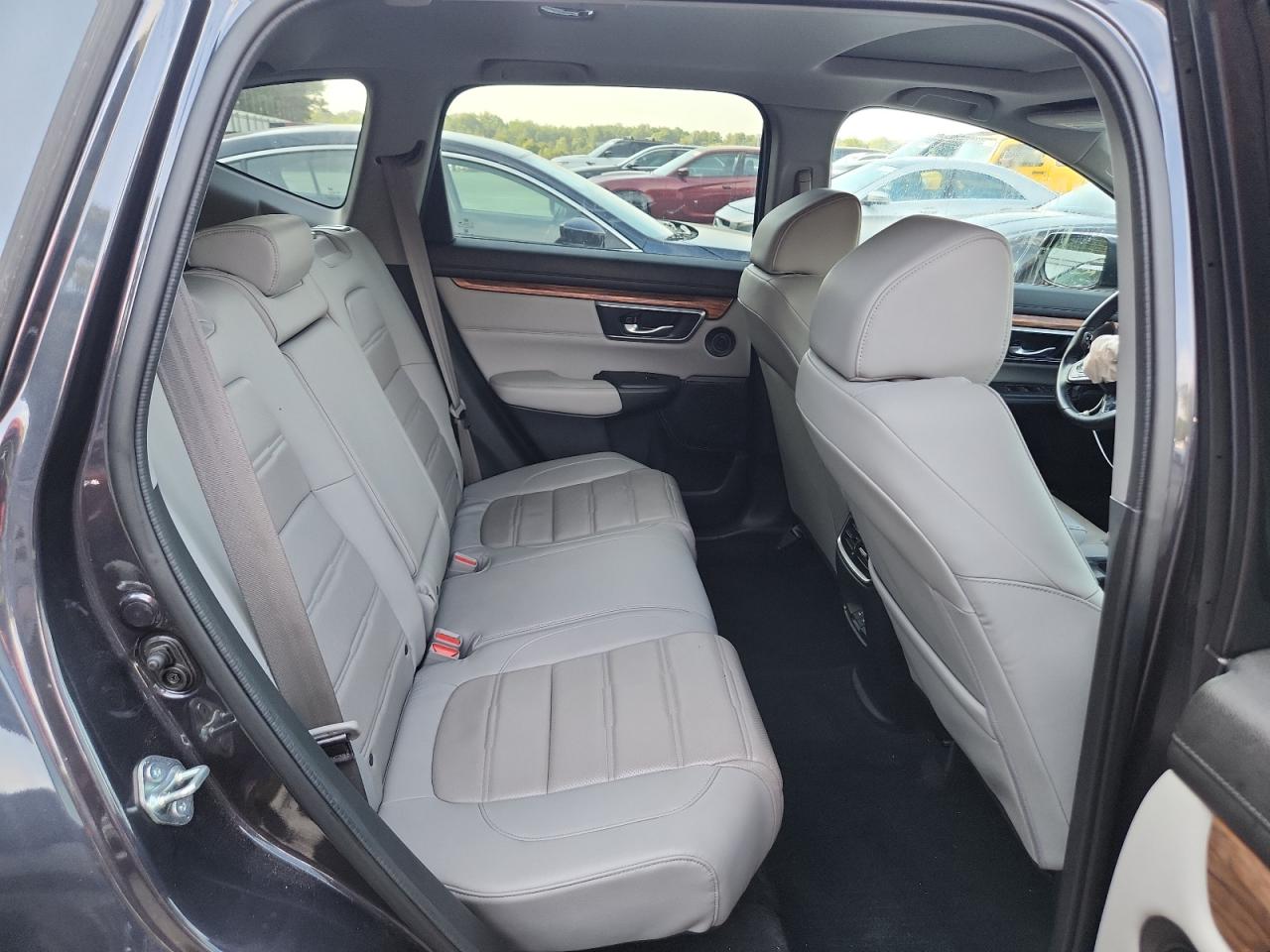 2018 Honda Cr-V Touring VIN: 7FARW1H98JE043376 Lot: 81543855