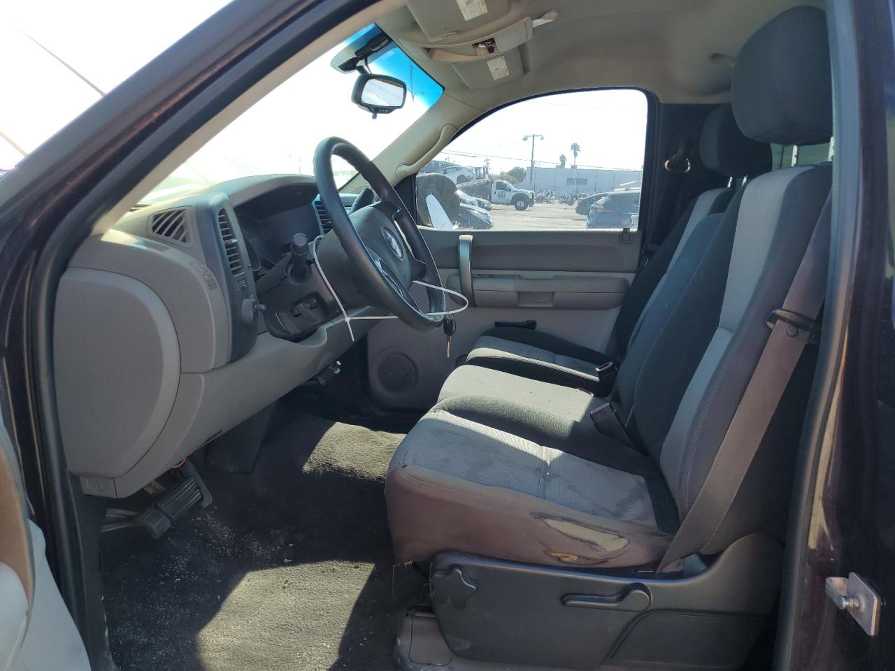 2008 Chevrolet Silverado C1500 VIN: 1GCEC14C38Z187233 Lot: 84241675