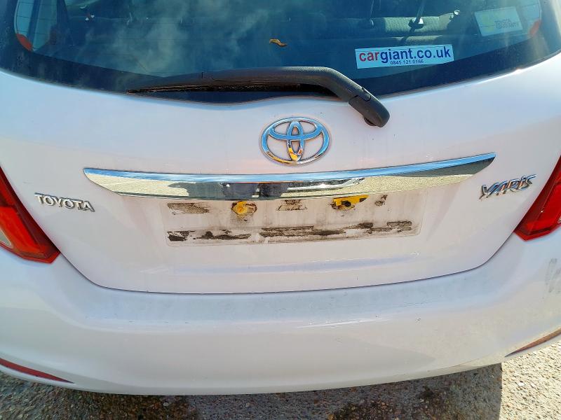 2012 TOYOTA YARIS TR VVT-I CVT 