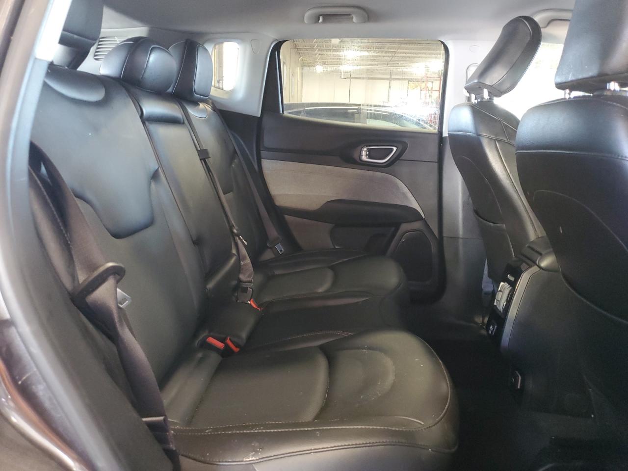 2022 Jeep Compass Latitude Lux VIN: 3C4NJDFB9NT219164 Lot: 84041575