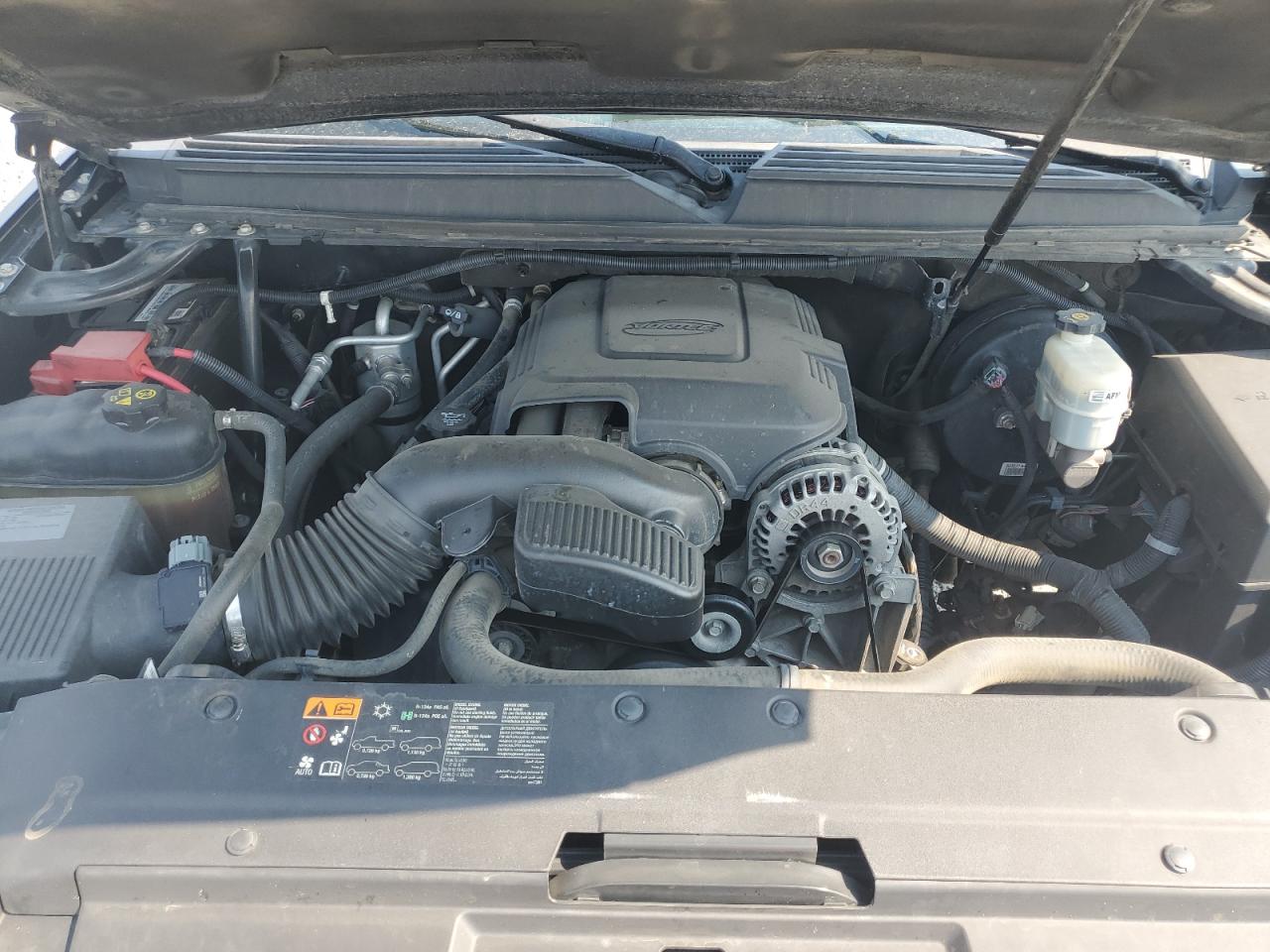 2011 GMC Yukon Xl Denali VIN: 1GKS2MEF1BR261776 Lot: 71032275