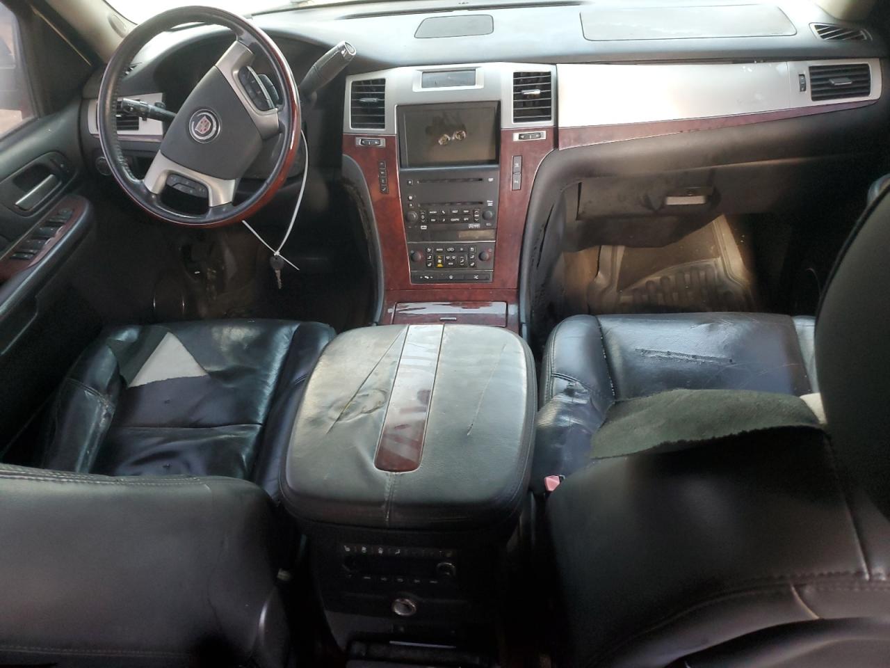 2007 Cadillac Escalade Luxury VIN: 1GYFK63817R421122 Lot: 71402885