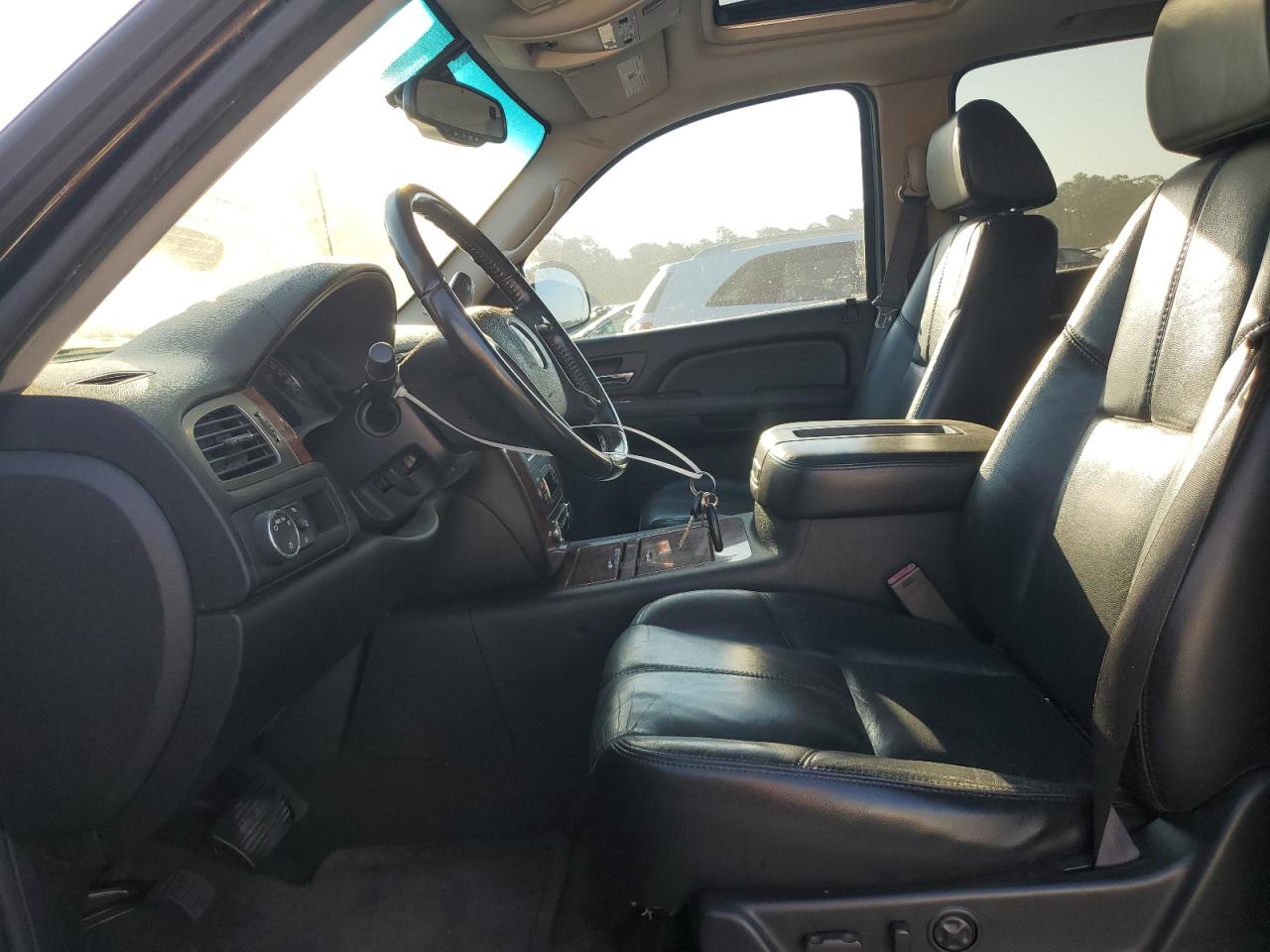 2007 Chevrolet Avalanche C1500 VIN: 3GNEC12J17G285281 Lot: 80958455