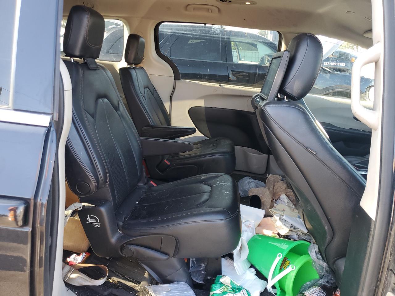 2018 Chrysler Pacifica Touring L Plus VIN: 2C4RC1EG5JR317399 Lot: 84046775