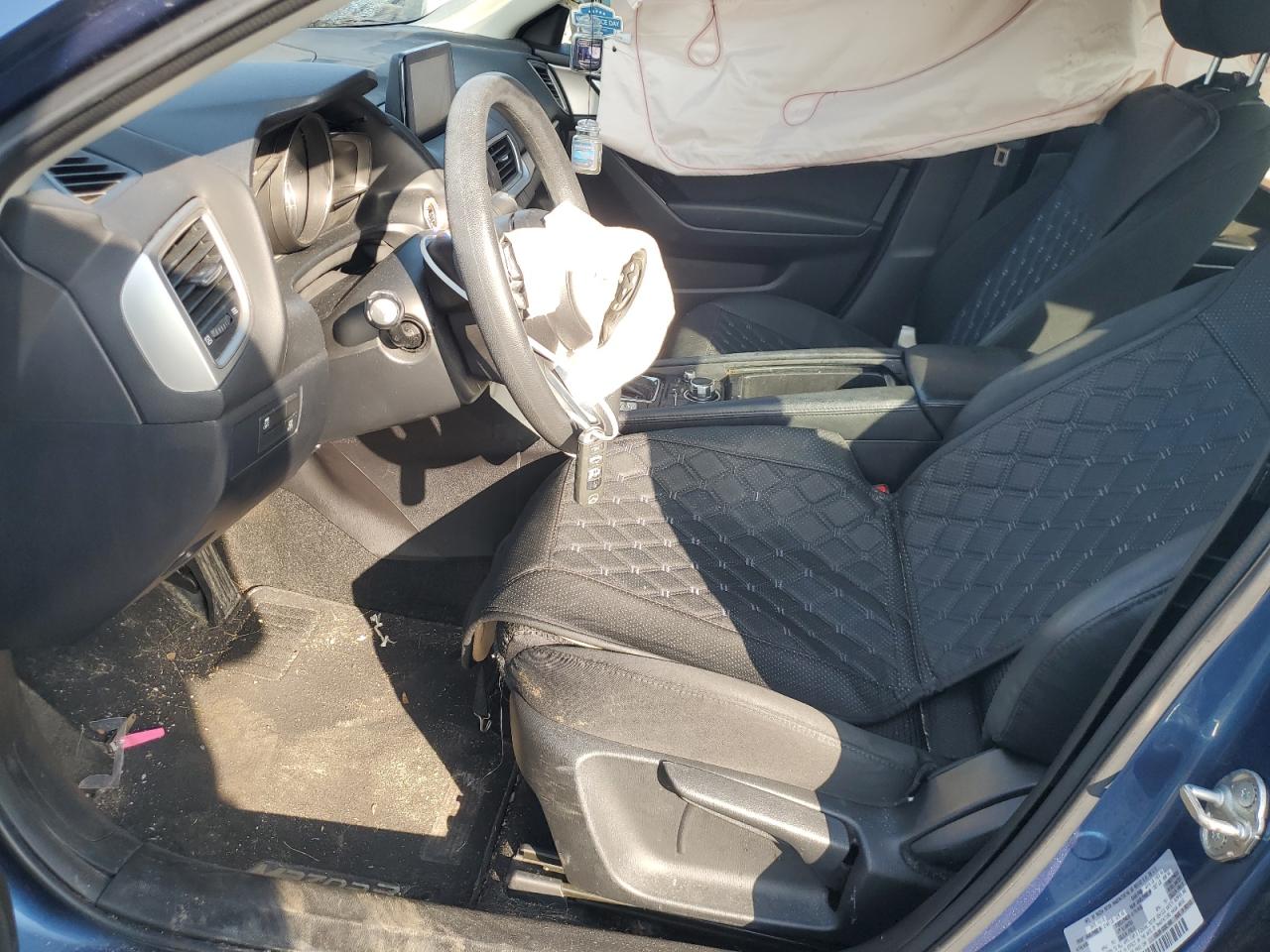 2017 Mazda 3 Sport VIN: 3MZBN1U75HM106781 Lot: 80064775