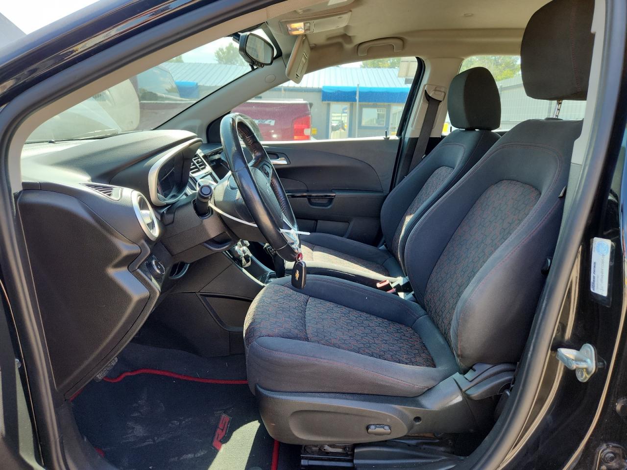 2020 Chevrolet Sonic Lt VIN: 1G1JD6SB8L4108589 Lot: 81560685