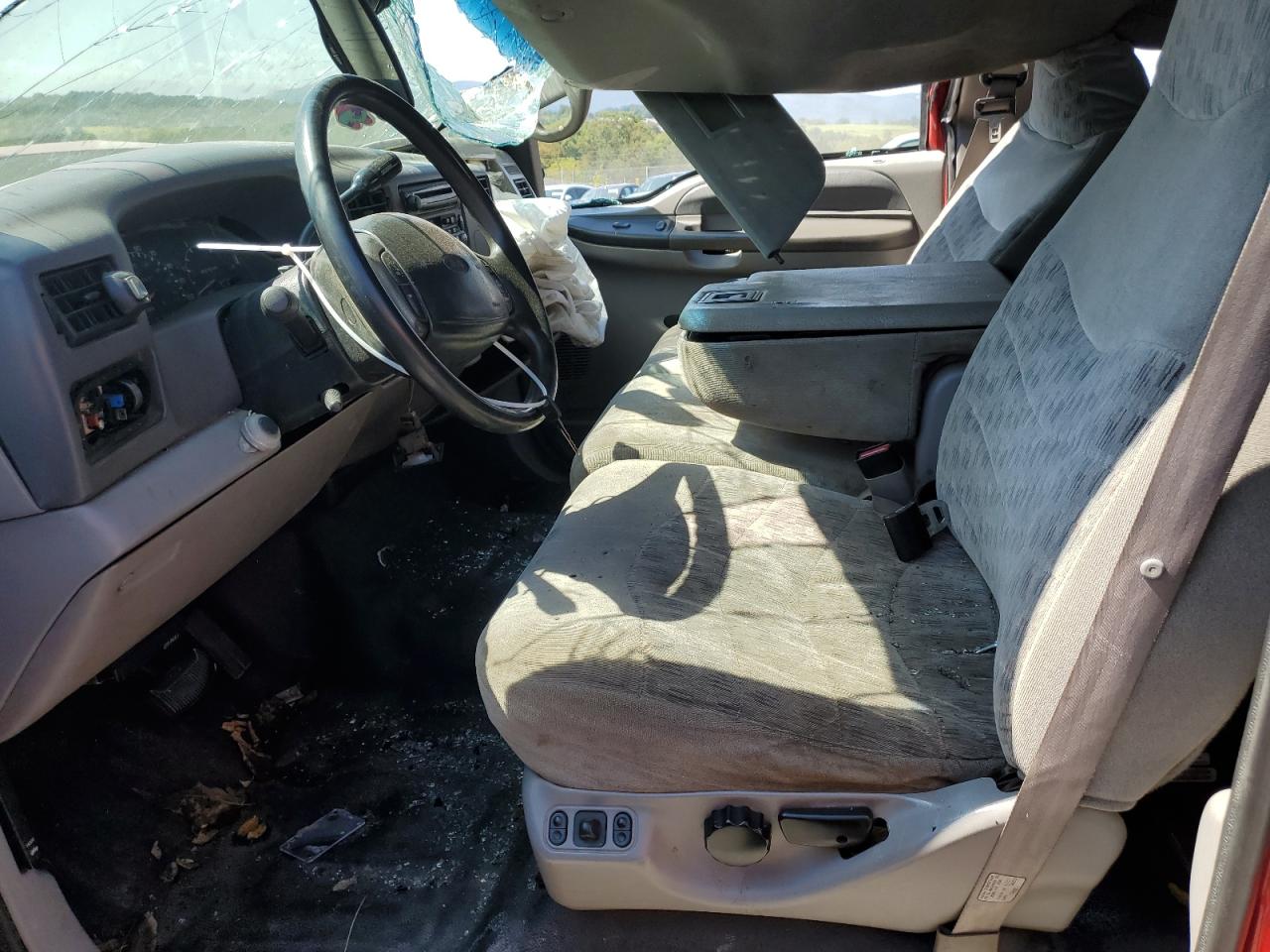 2000 Ford F250 Super Duty VIN: 1FTNW21F3YEA70156 Lot: 80965345