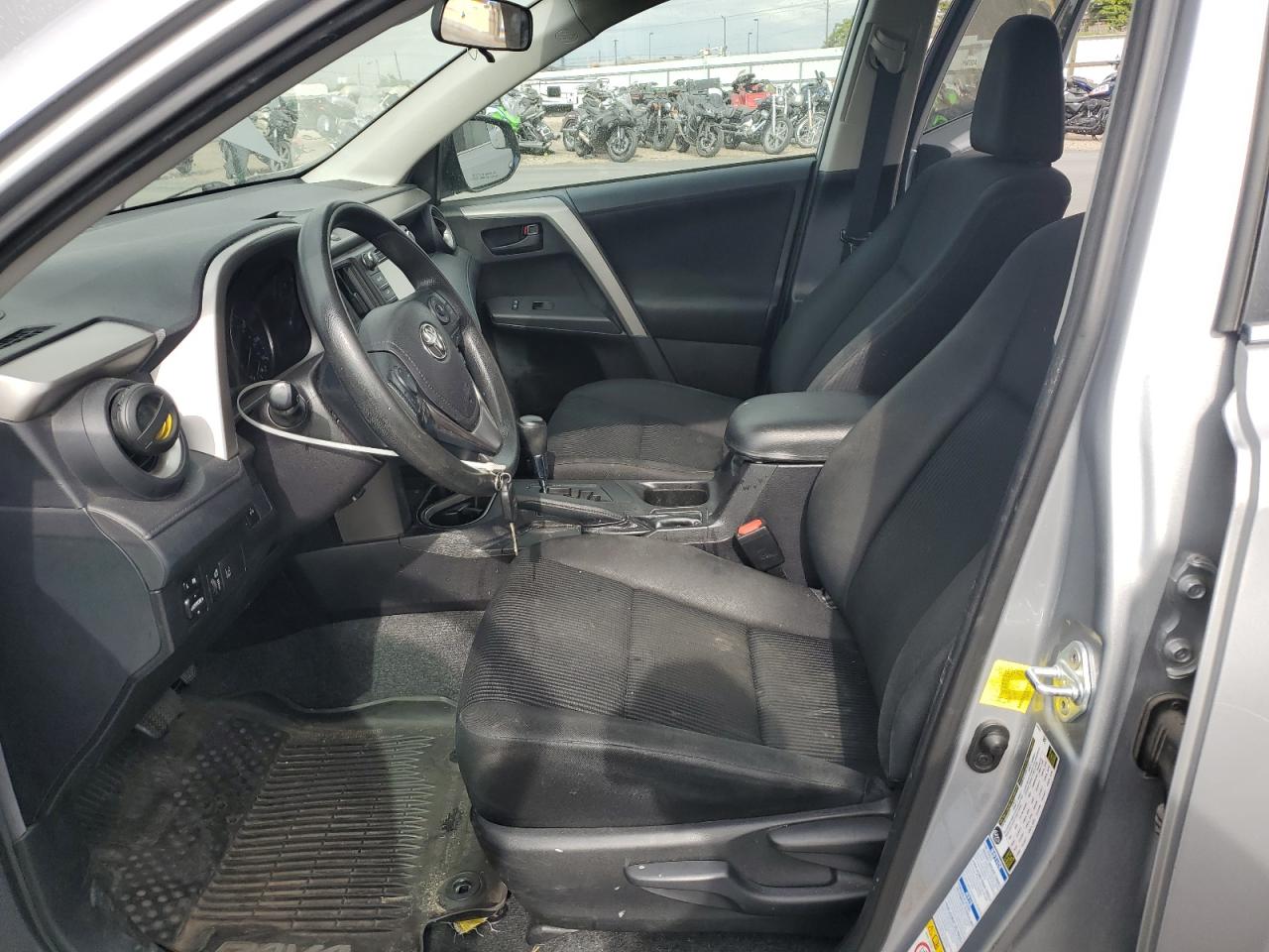 2017 Toyota Rav4 Le VIN: 2T3BFREV0HW604266 Lot: 81870805