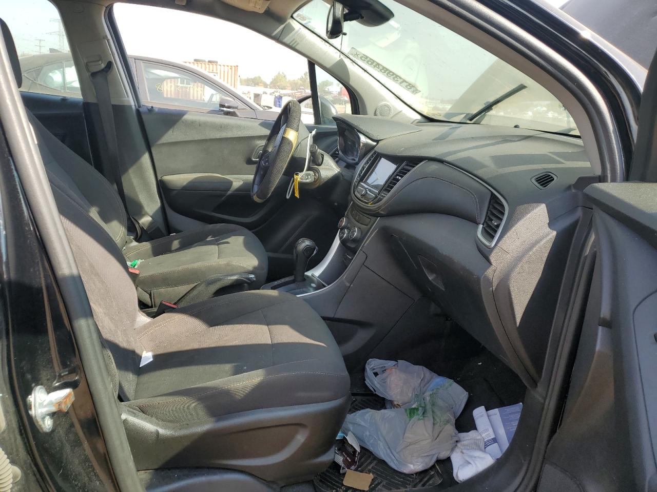 2019 Chevrolet Trax Ls VIN: 3GNCJKSB1KL382539 Lot: 81398465