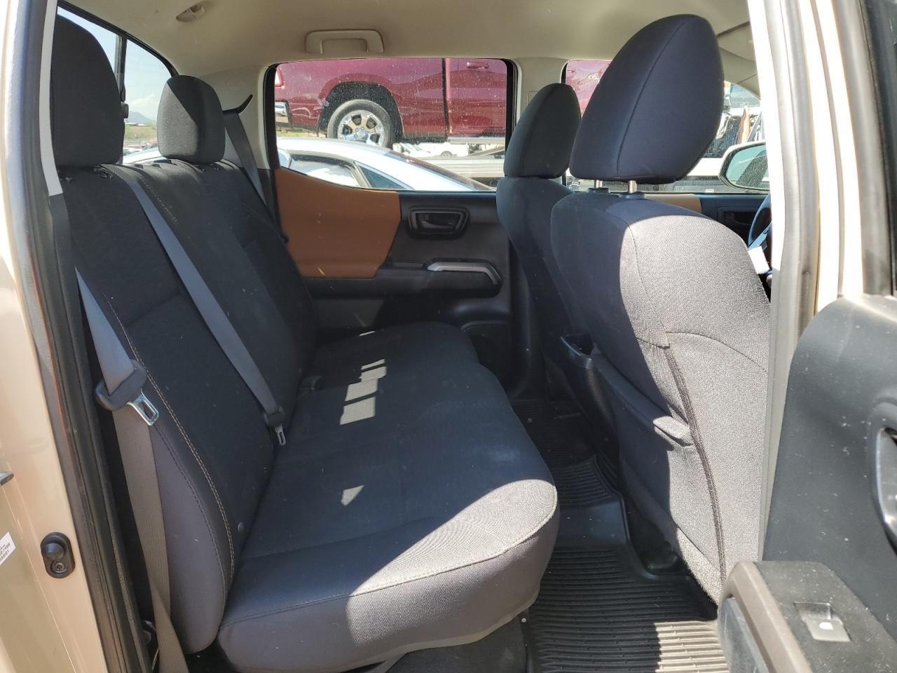 2016 Toyota Tacoma Double Cab VIN: 3TMDZ5BN8GM011123 Lot: 81588575