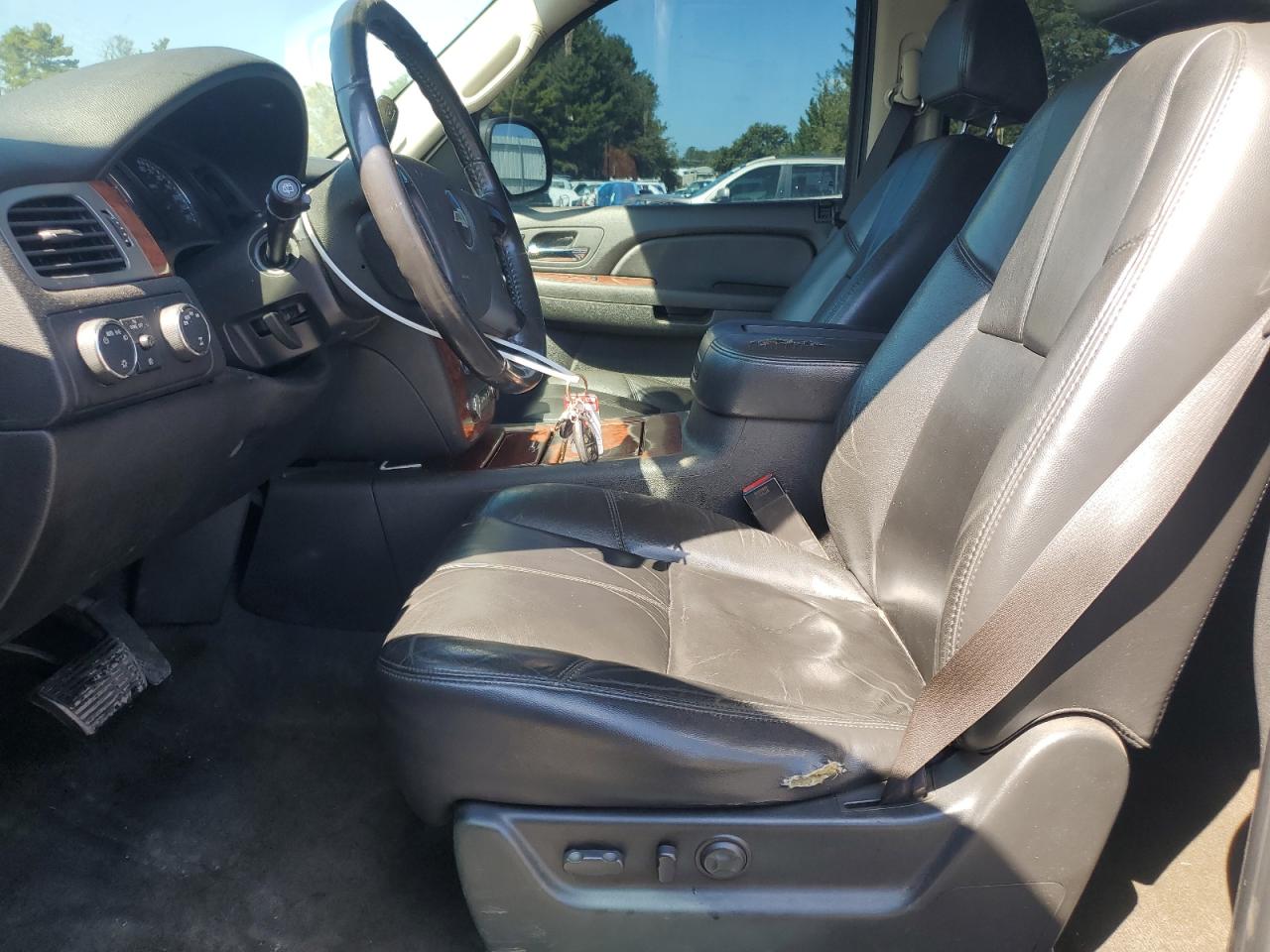 2008 Chevrolet Tahoe K1500 VIN: 1GNFK13068J182385 Lot: 80641085