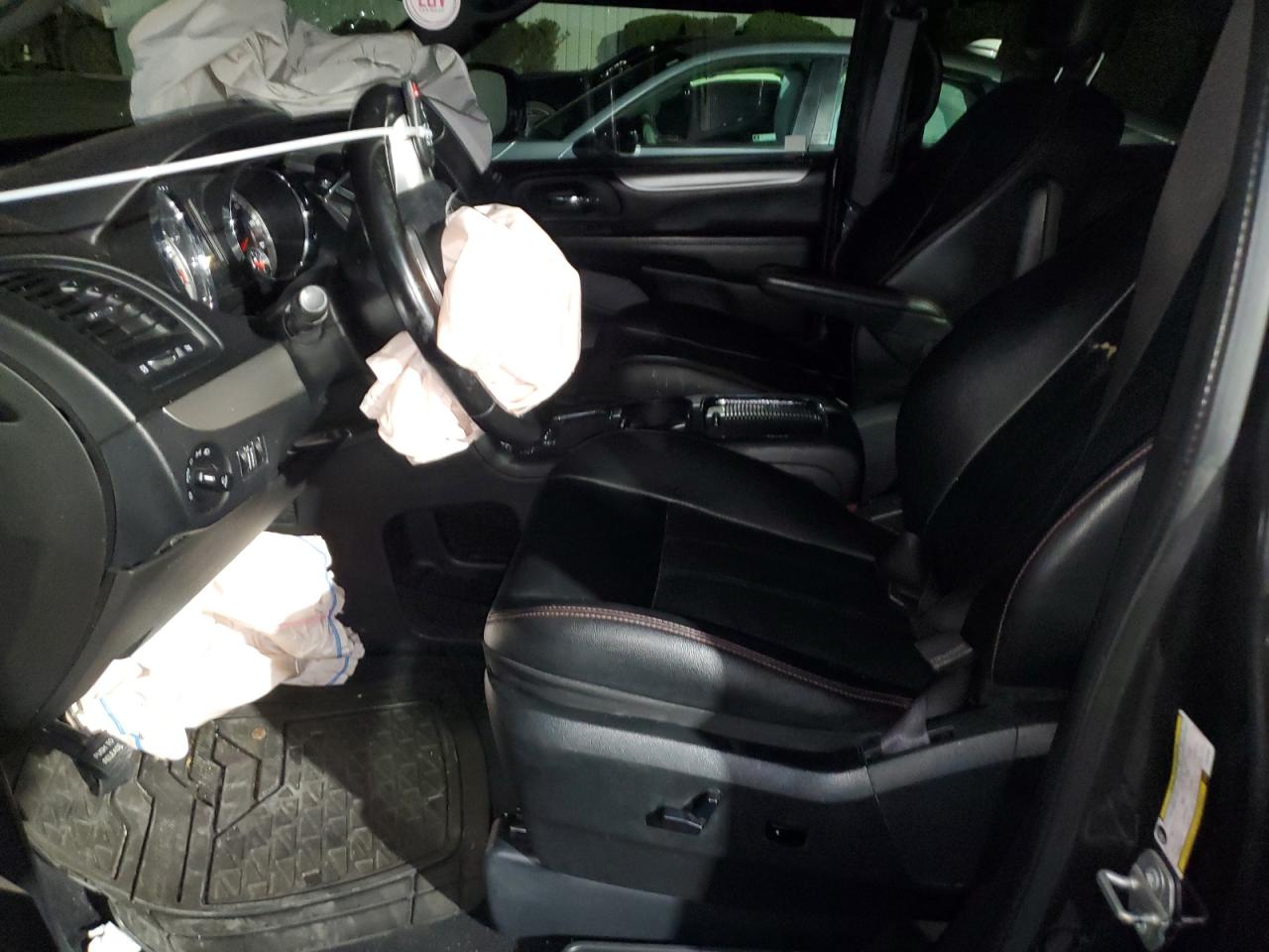 2020 Dodge Grand Cara VIN: 2C4RDGEG5LR187837 Lot: 84056145