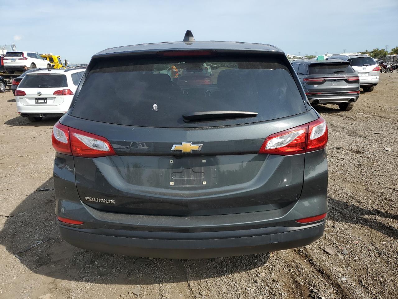 2020 Chevrolet Equinox Ls VIN: 3GNAXHEV3LS565611 Lot: 71737075