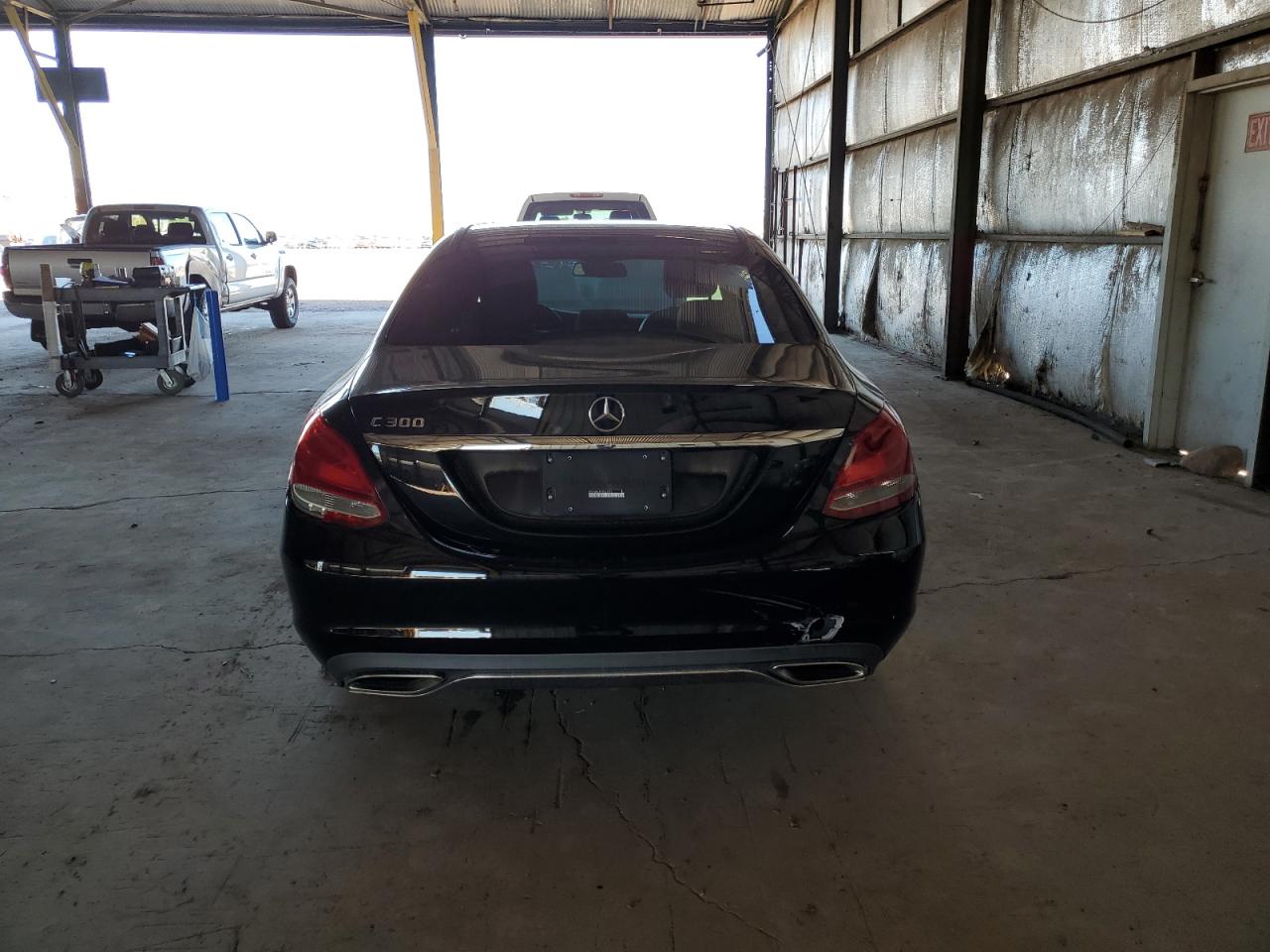 2018 Mercedes-Benz C 300 VIN: WDDWF4JB7JR395975 Lot: 84275675