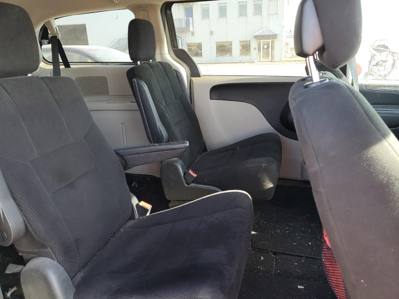 2011 Dodge Grand Caravan Express VIN: 2D4RN4DG4BR761536 Lot: 70197365