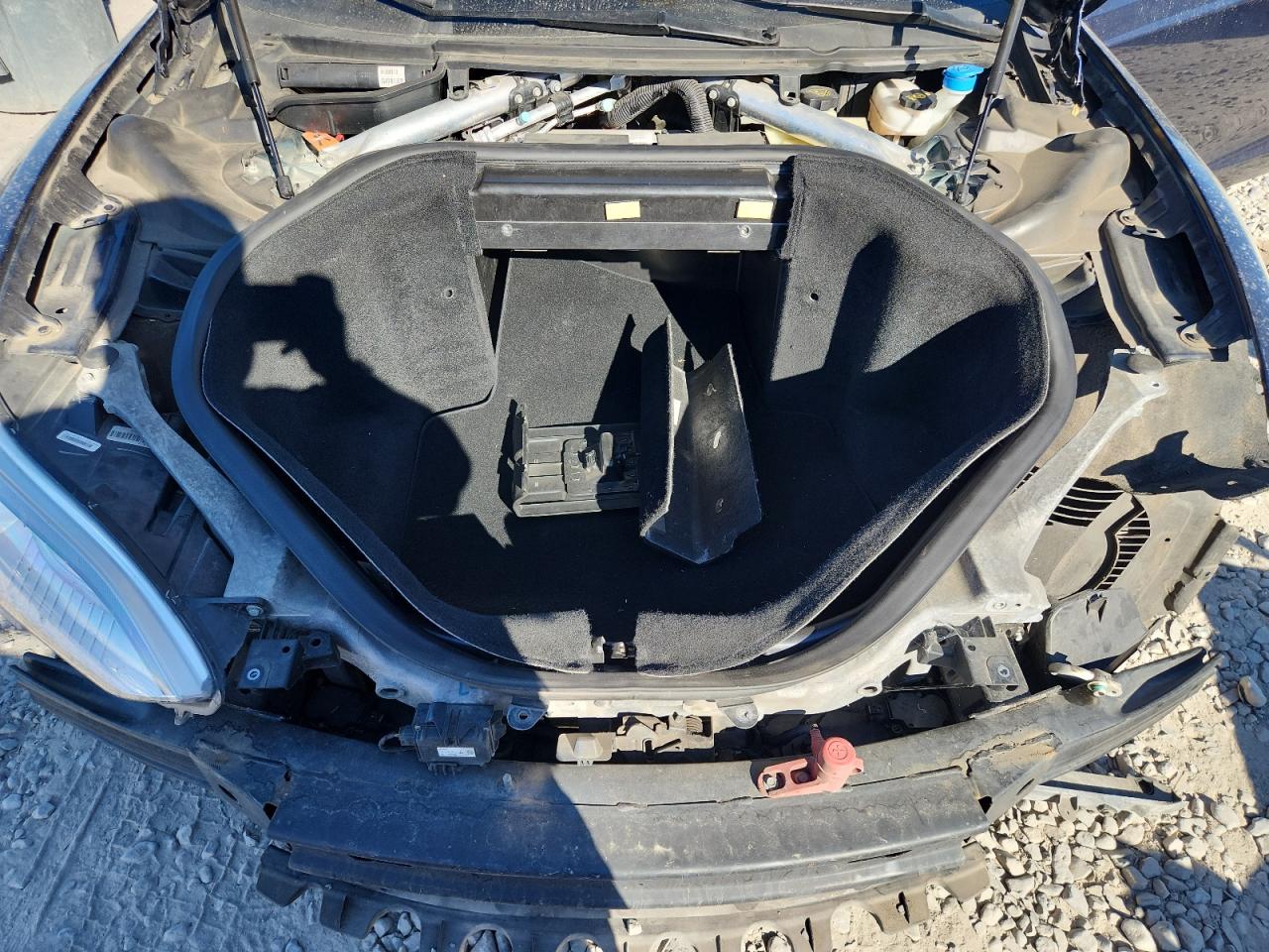 2015 Tesla Model S 85 VIN: 5YJSA1H15FF084240 Lot: 80297915