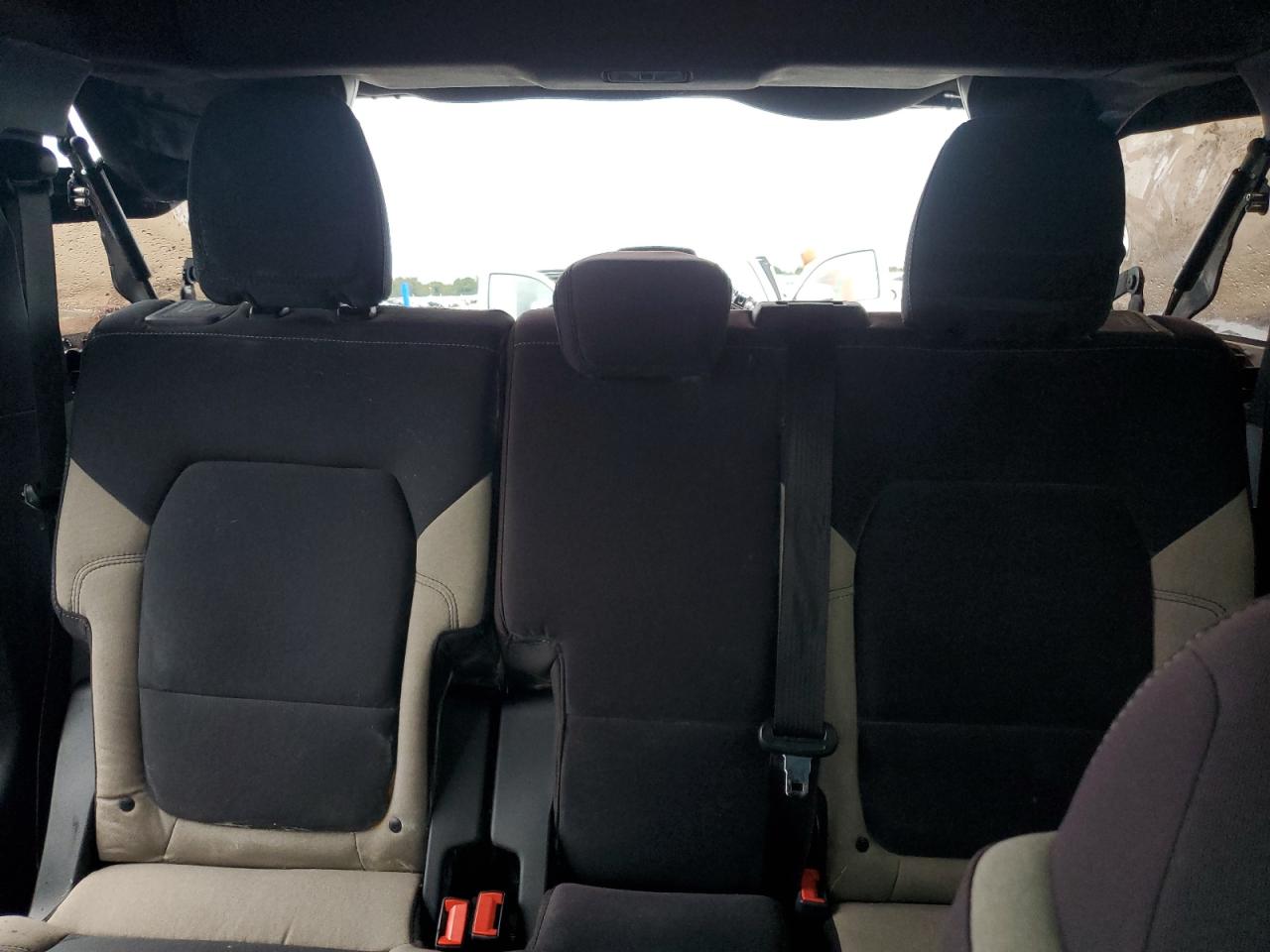 2022 Ford Bronco Base VIN: 1FMDE5DH4NLA76502 Lot: 80162935