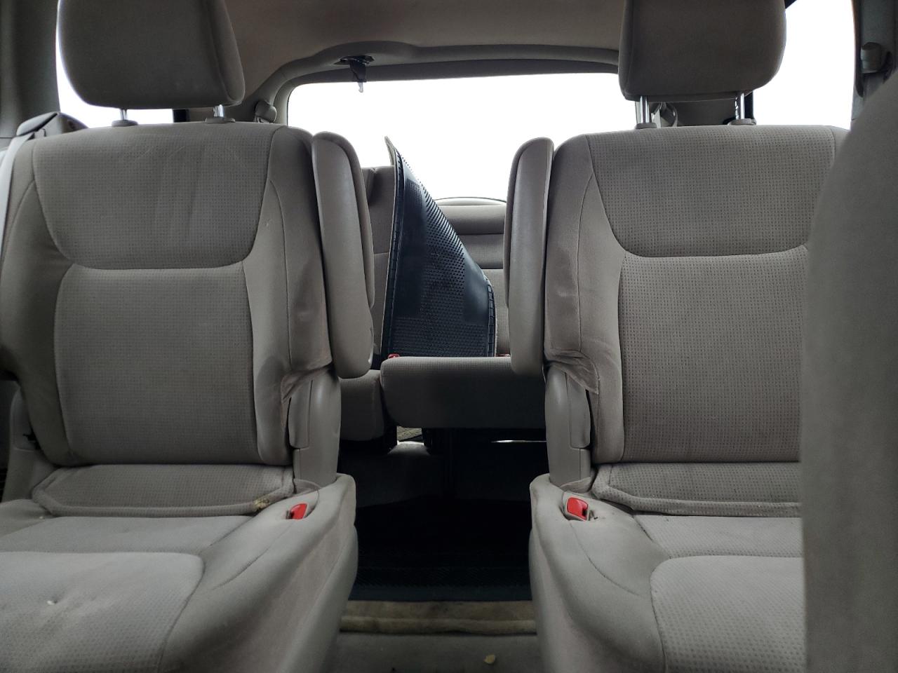 2004 Toyota Sienna Le VIN: 5TDBA23C24S002567 Lot: 81850045