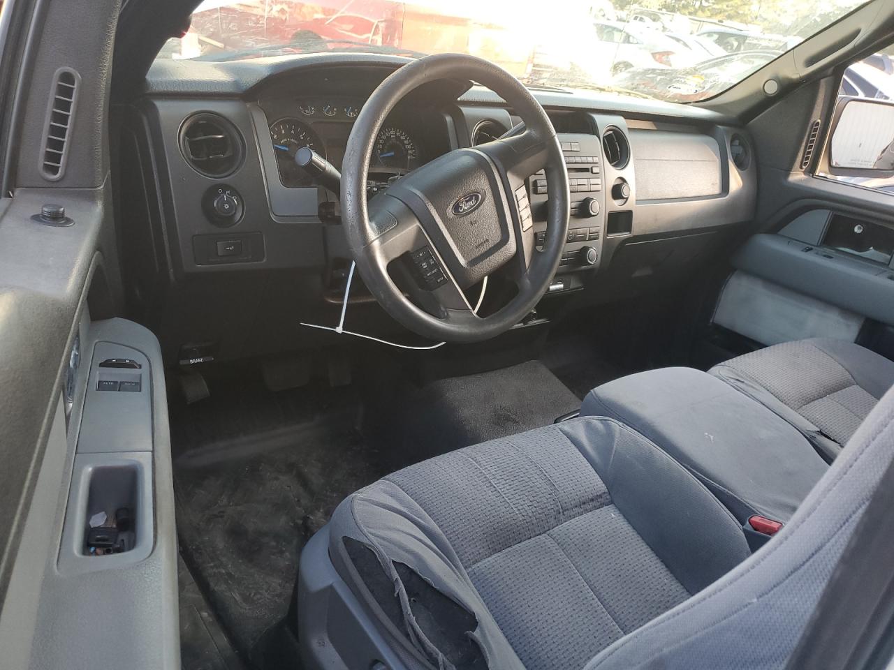 2013 Ford F150 VIN: 1FTMF1CM0DKF69008 Lot: 83800745