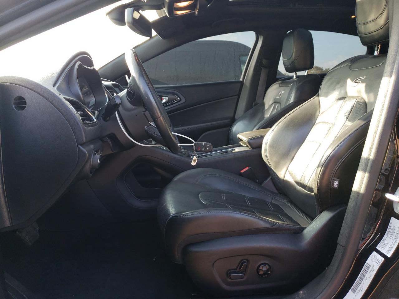 2016 Chrysler 200 S VIN: 1C3CCCBG5GN177225 Lot: 70785975