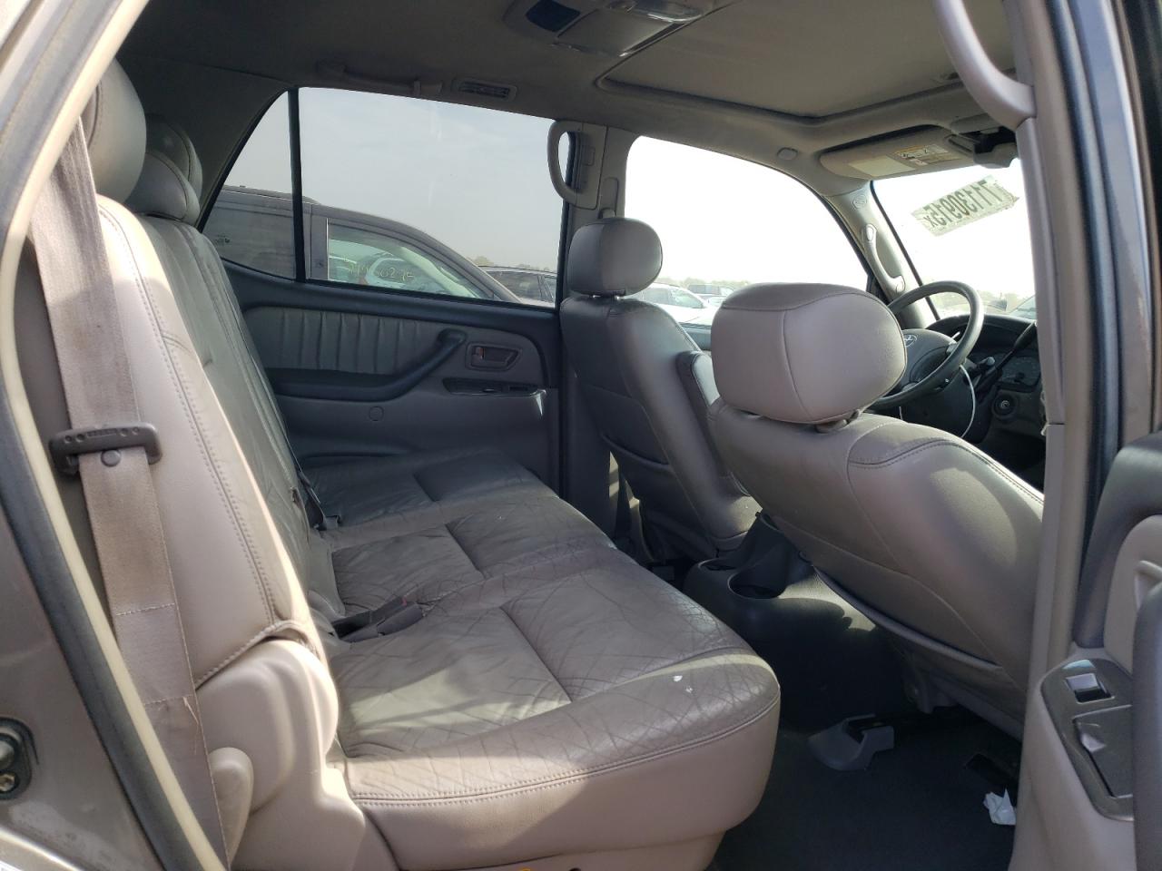 2004 Toyota Sequoia Limited VIN: 5TDBT48A24S220392 Lot: 71130915