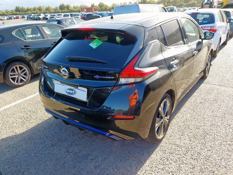 2018 NISSAN LEAF TEKNA 