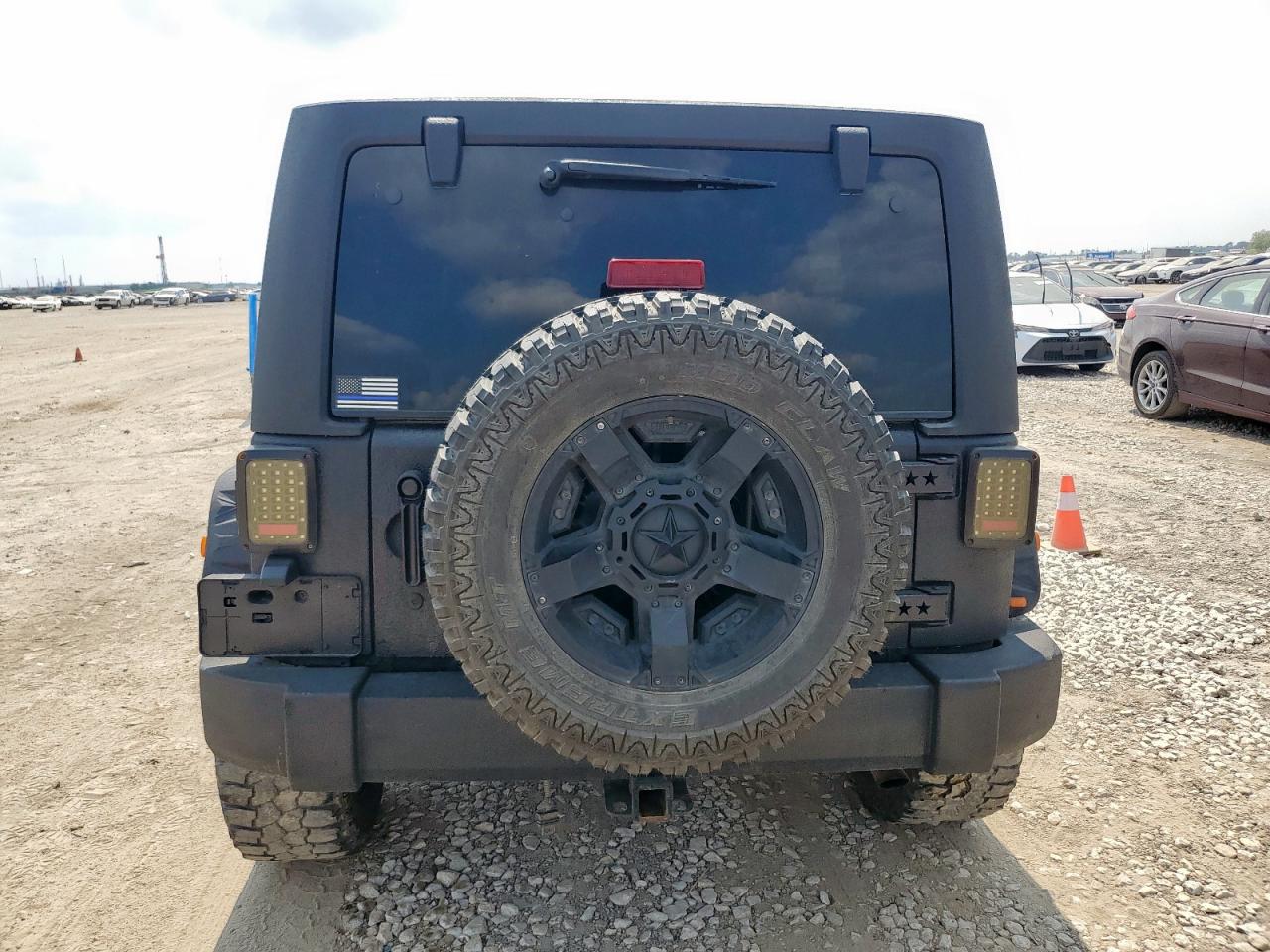 2008 Jeep Wrangler Unlimited X VIN: 1J4GA39198L505256 Lot: 81455965