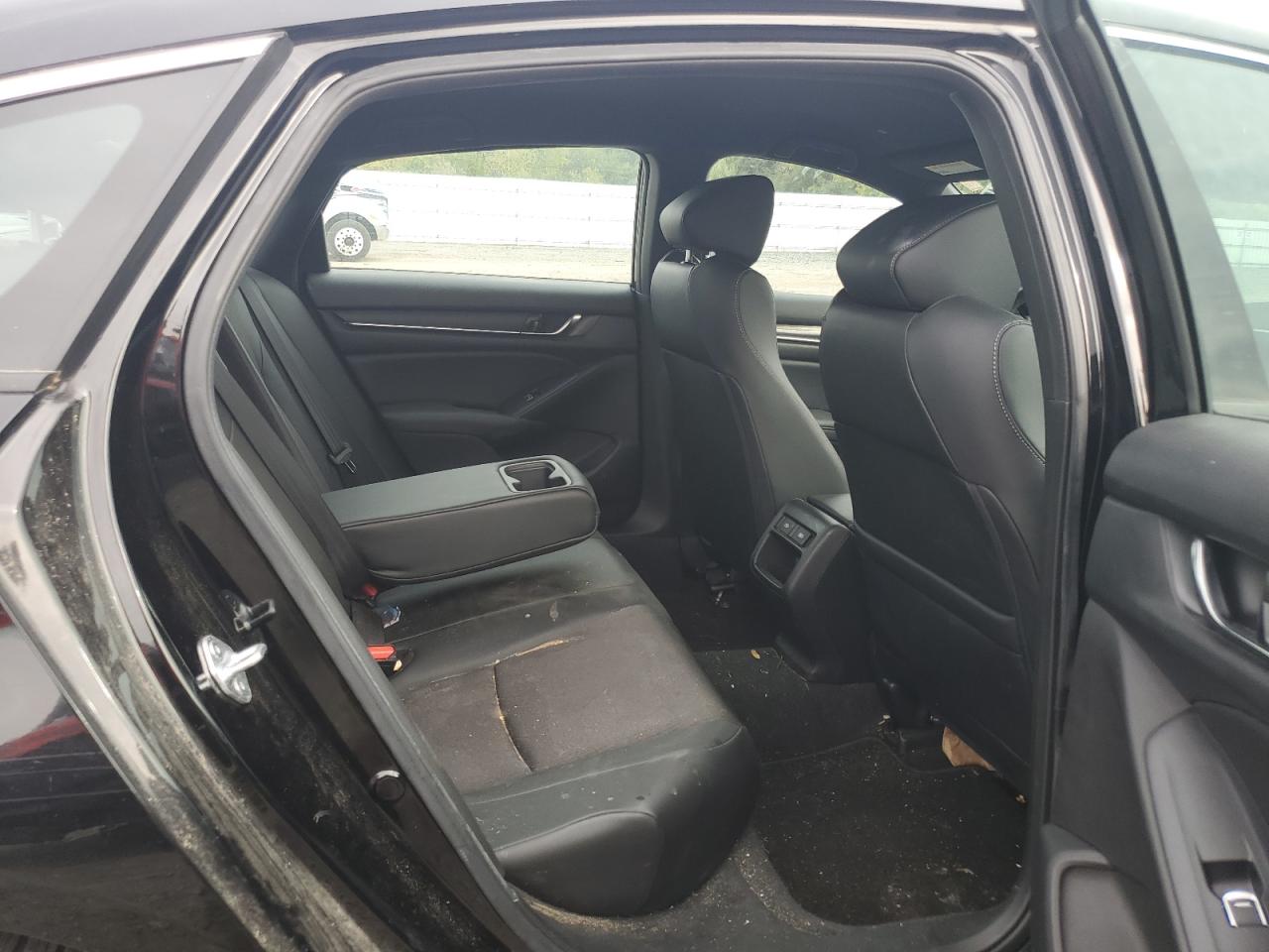 2022 Honda Accord Sport VIN: 1HGCV1F38NA111405 Lot: 71727195