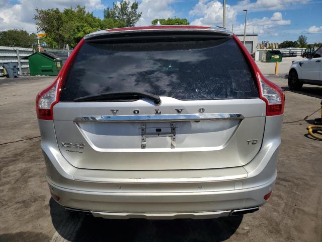 Паркетники VOLVO XC60 2017 Серебристый