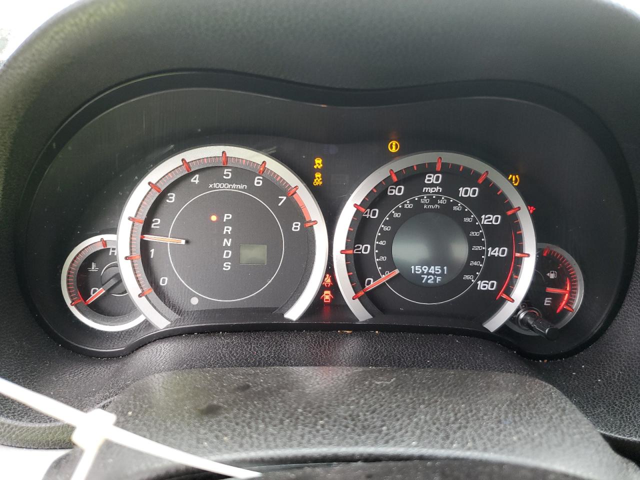 Фото: JH4CU2F83CC006015