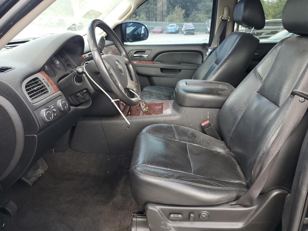 2010 Chevrolet Tahoe K1500 Ltz VIN: 1GNUKCE0XAR287678 Lot: 80432845