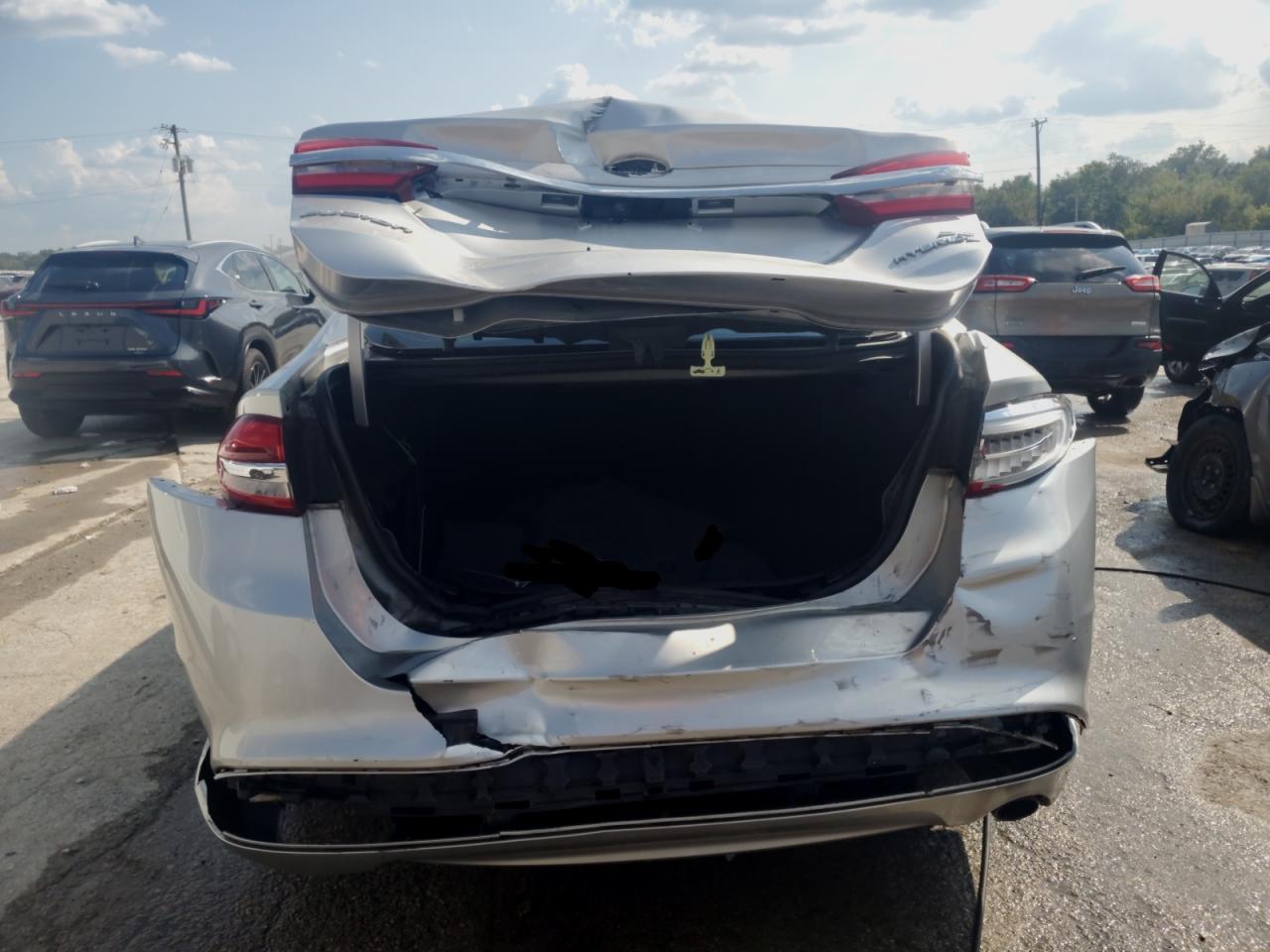 2017 Ford Fusion Se Hybrid VIN: 3FA6P0LU7HR384963 Lot: 71675285