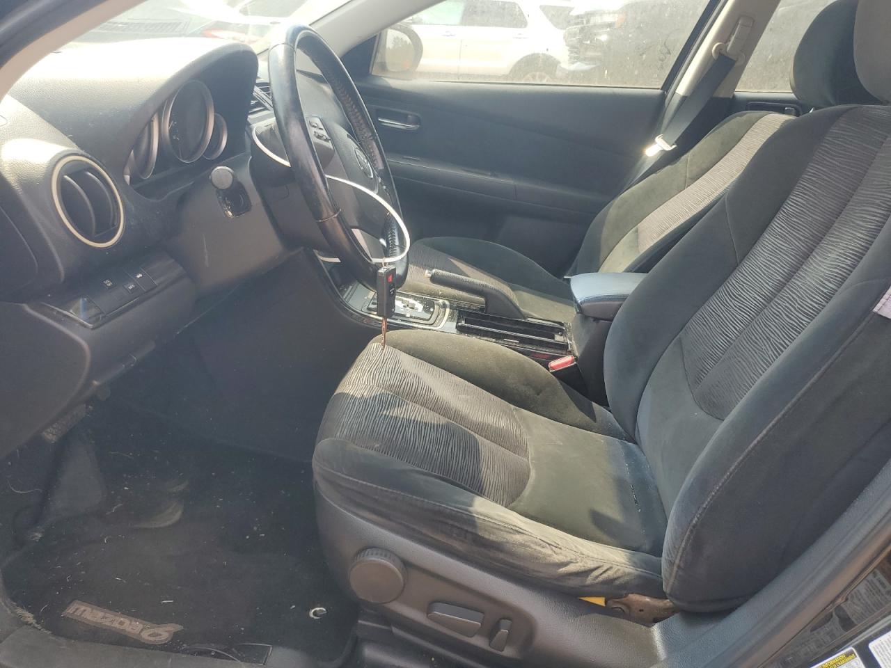 2010 Mazda 6 I VIN: 1YVHZ8CH2A5M11987 Lot: 81212595