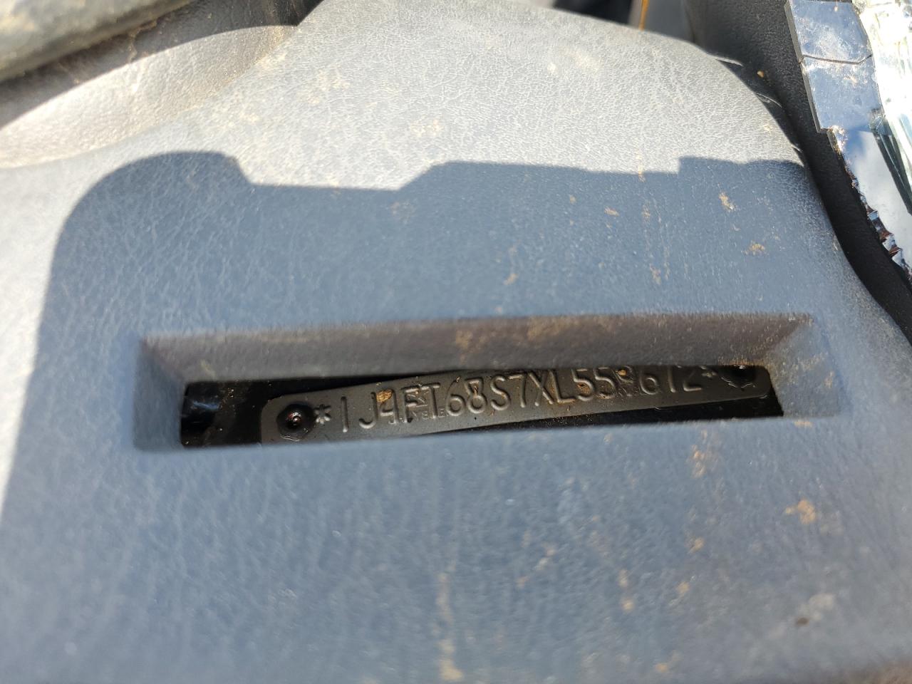 1999 Jeep Cherokee Sport VIN: 1J4FT68S7XL559672 Lot: 83984555