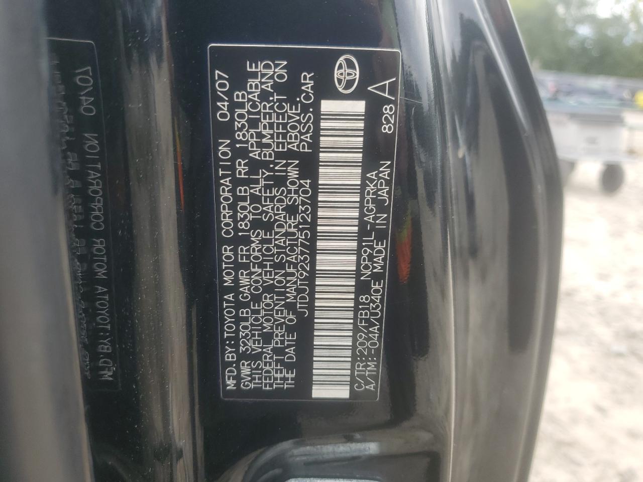 2007 Toyota Yaris VIN: JTDJT923775123704 Lot: 80174615