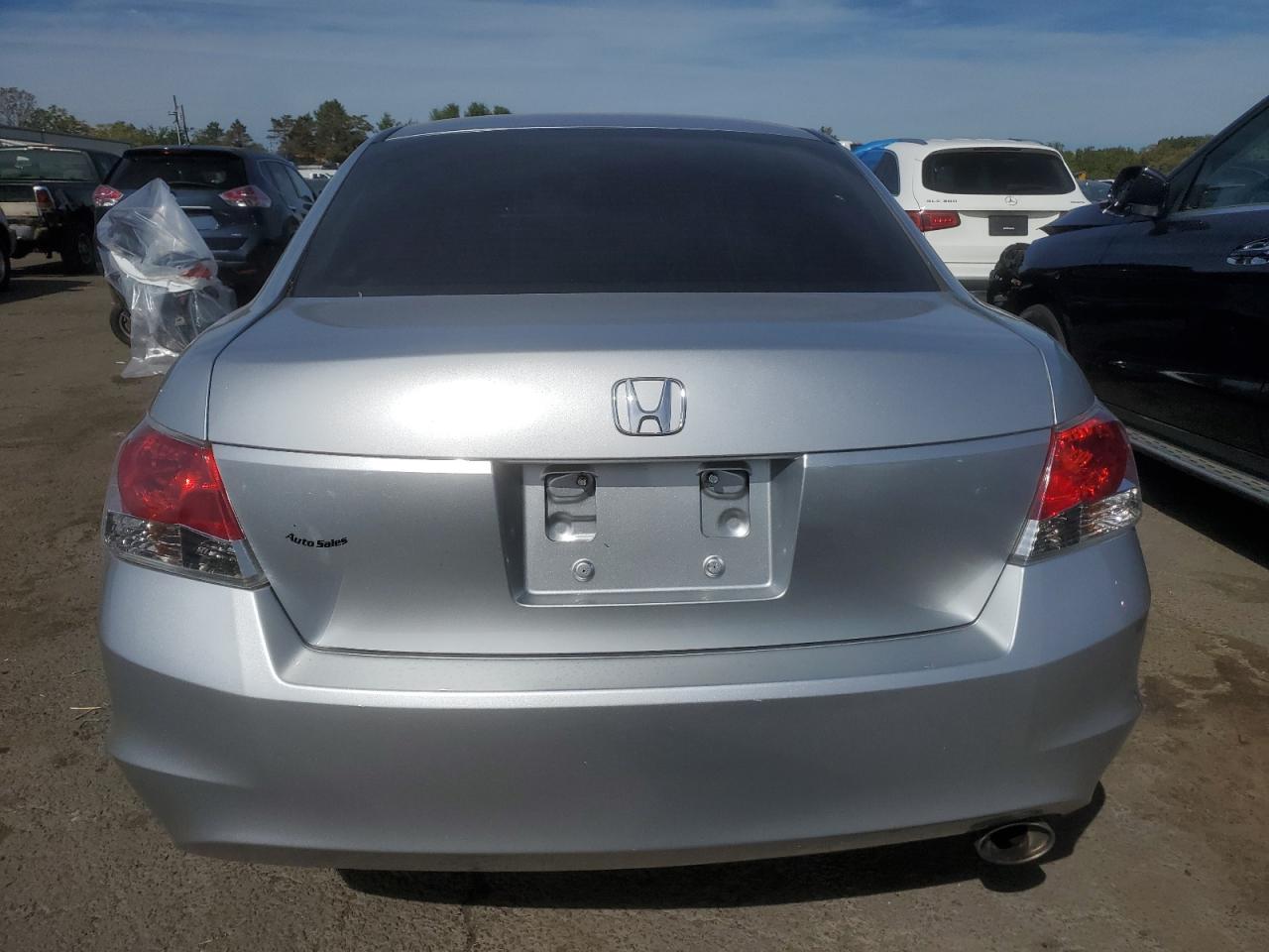 2009 Honda Accord Lxp VIN: 1HGCP26419A109865 Lot: 84164985