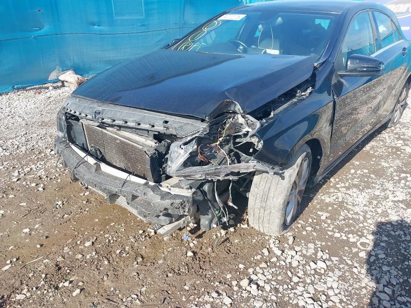 2013 MERCEDES-BENZ A CLASS A180 CDI BLUEEFFICIENCY SE 5DR AUTO