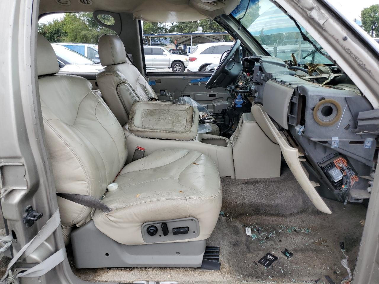 2001 GMC Yukon VIN: 1GKEK13T91R223196 Lot: 84398055