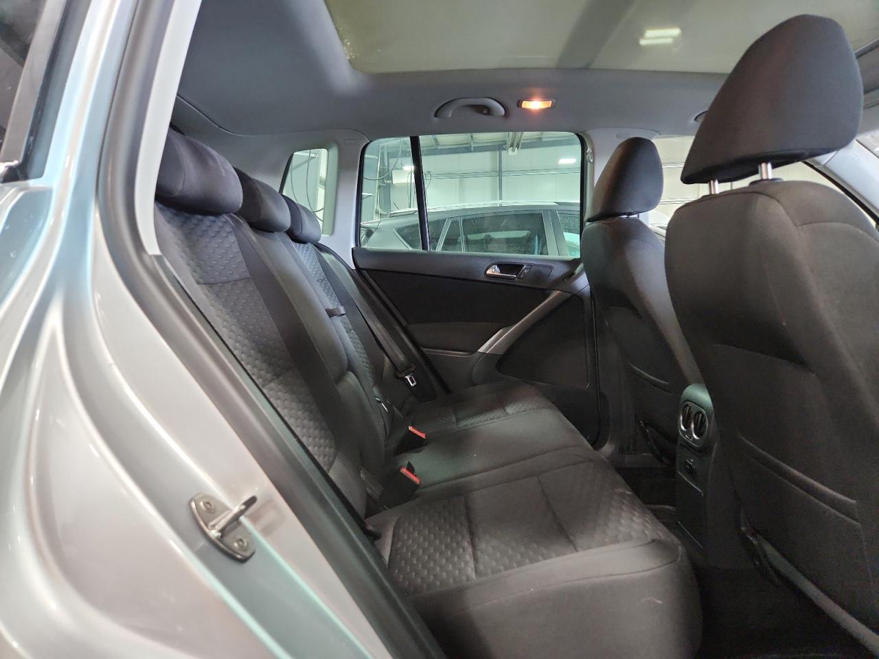 2009 Volkswagen Tiguan Se VIN: WVGBV75N19W524920 Lot: 81632655