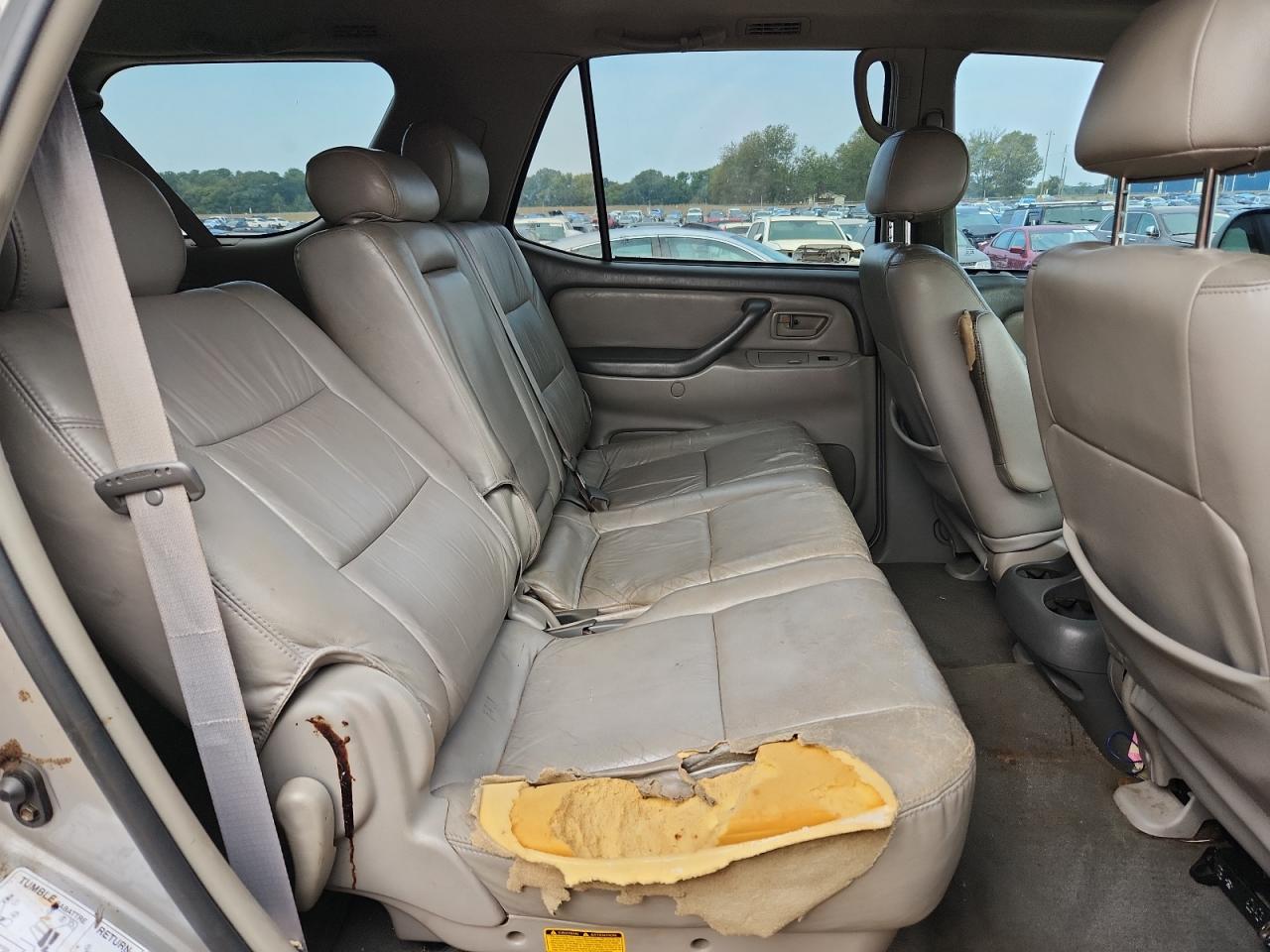 2004 Toyota Sequoia Sr5 VIN: 5TDZT34A54S233491 Lot: 81709835