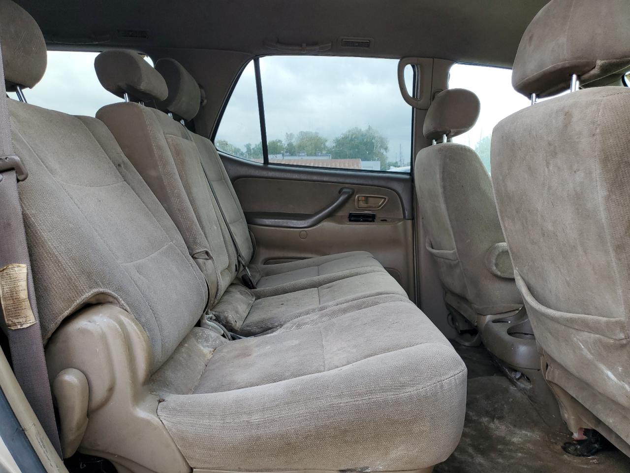 2003 Toyota Sequoia Sr5 VIN: 5TDZT34A73S176572 Lot: 70682965