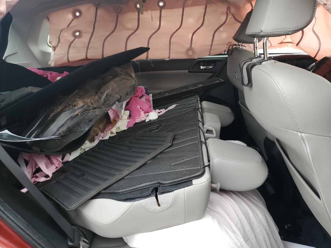 2017 Subaru Forester 2.5I Limited VIN: JF2SJAJC2HH415145 Lot: 81021065