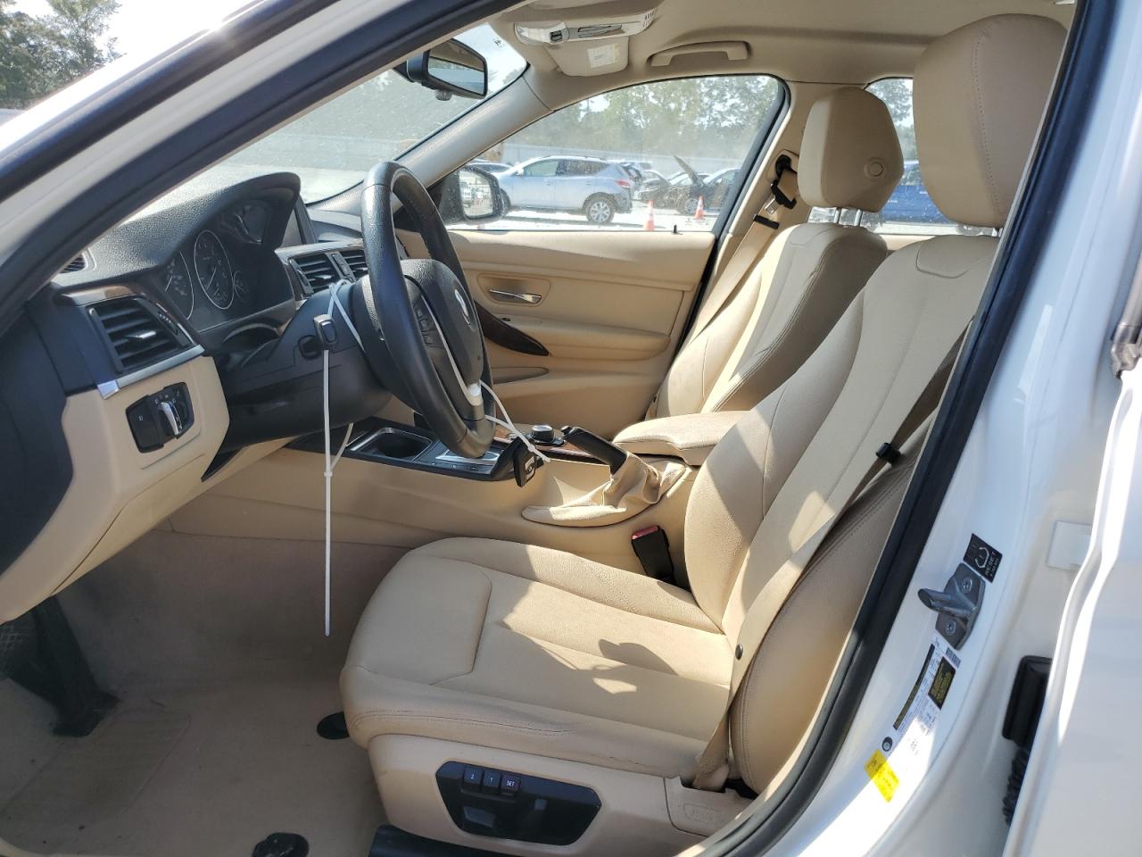 2015 BMW 328 I VIN: WBA3A5G53FNS83737 Lot: 71612235