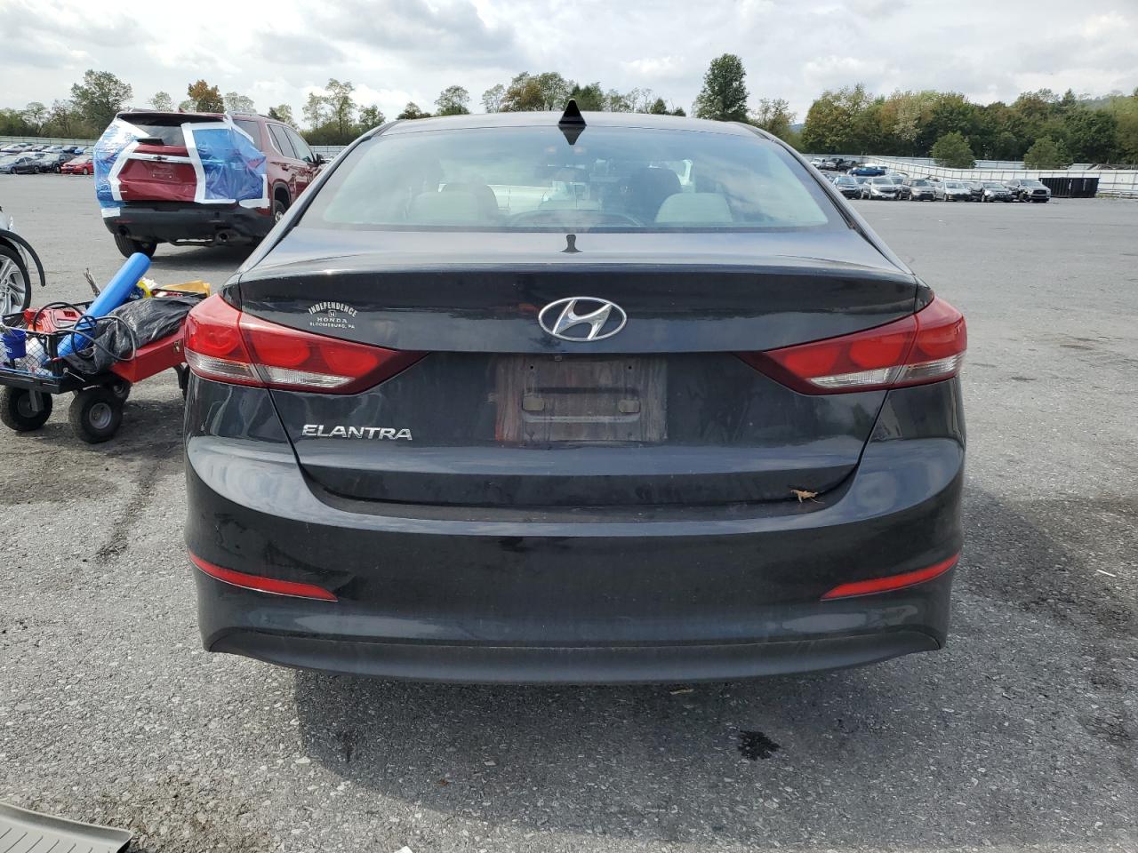 2017 Hyundai Elantra Se VIN: 5NPD84LF4HH001586 Lot: 83804875