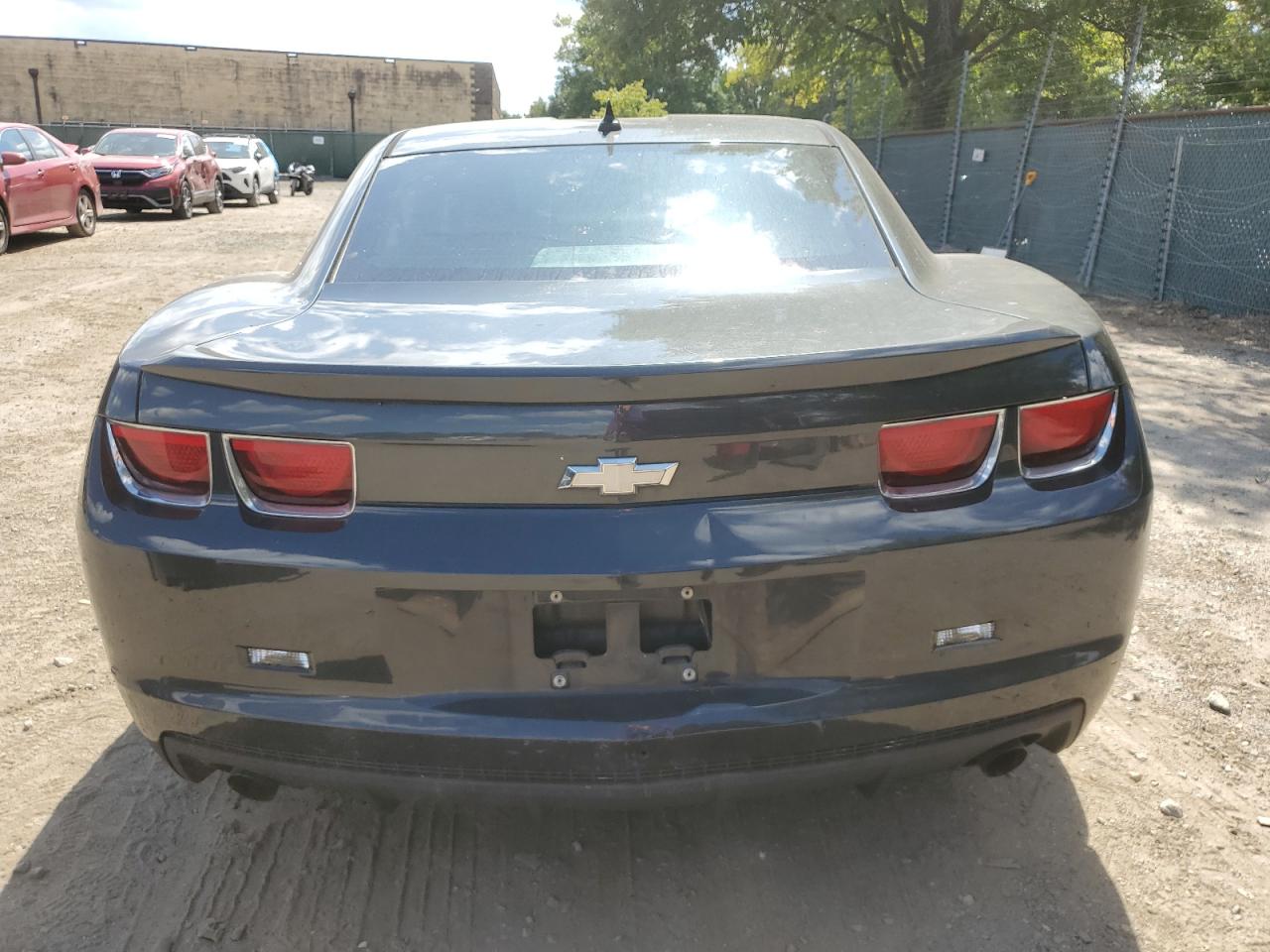 2013 Chevrolet Camaro Ls VIN: 2G1FA1E3XD9230407 Lot: 71192945