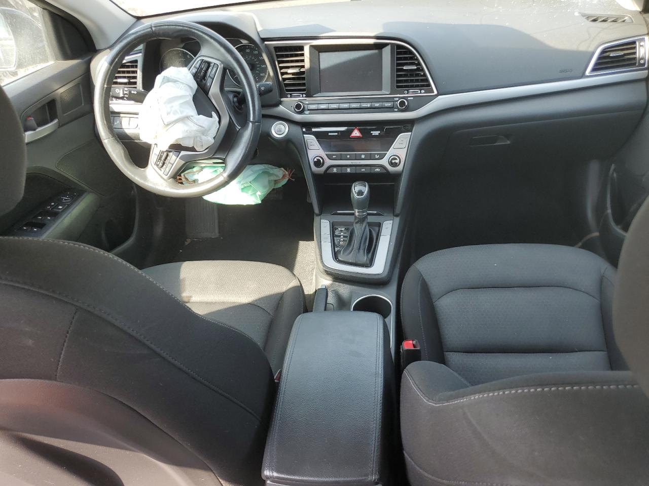 2017 Hyundai Elantra Se VIN: KMHD84LFXHU388842 Lot: 80888915