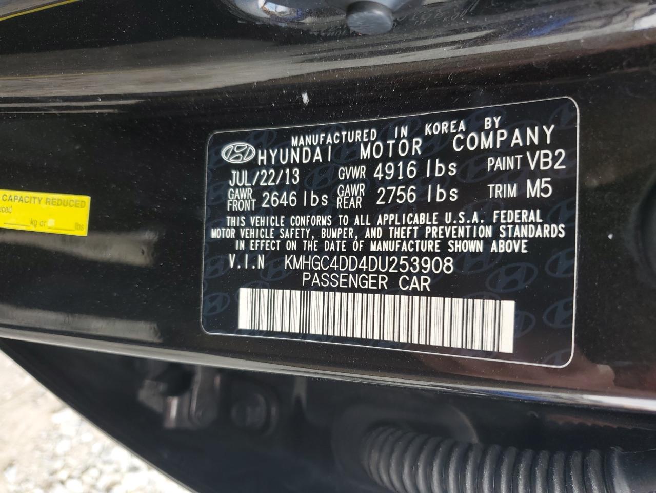 2013 Hyundai Genesis 3.8L VIN: KMHGC4DD4DU253908 Lot: 81465265