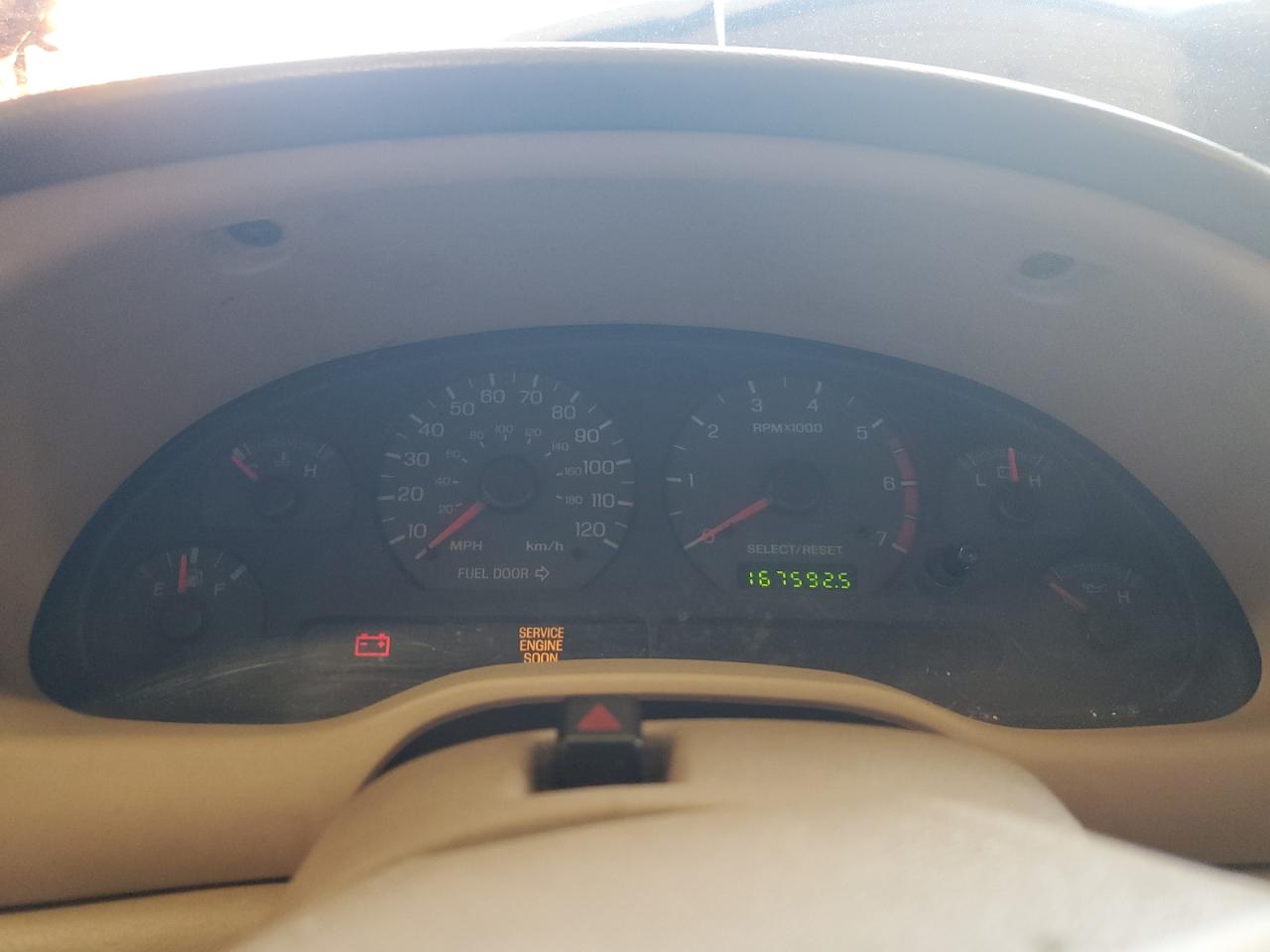 2003 Ford Mustang VIN: 1FAFP444X3F414601 Lot: 82146465