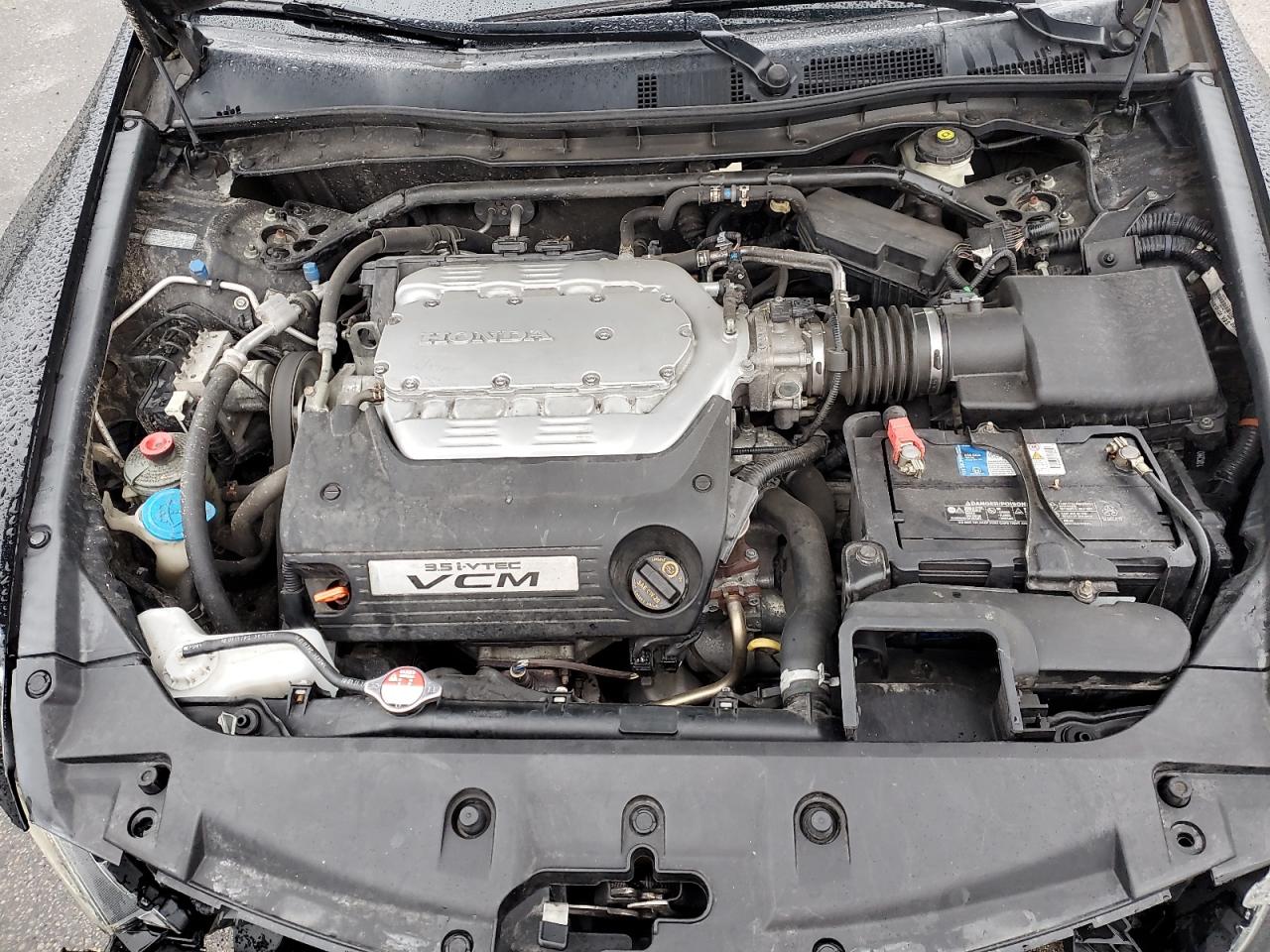 2011 Honda Accord Exl VIN: 1HGCP3F83BA032544 Lot: 84038915