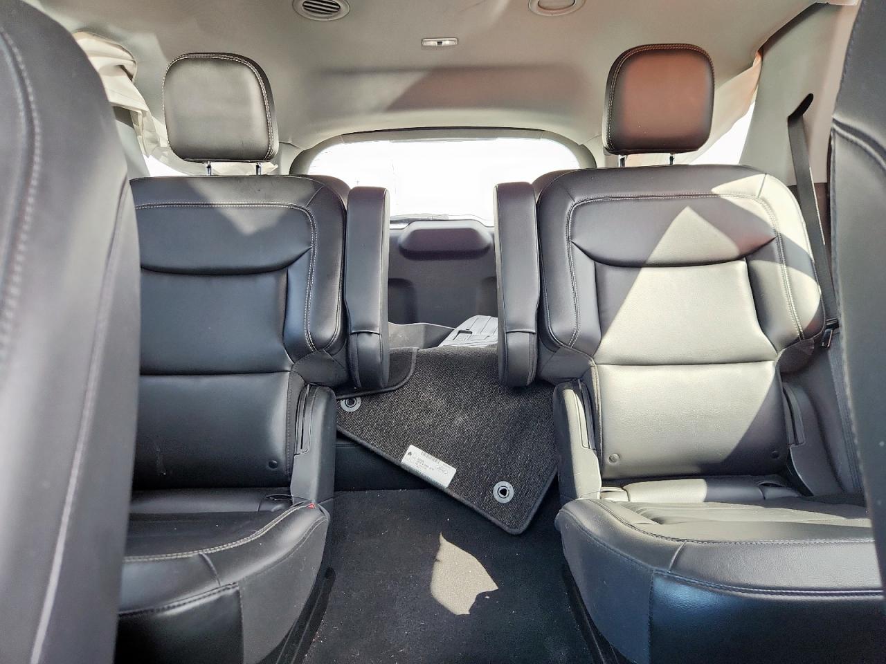 2022 Ford Explorer Xlt VIN: 1FMSK7DH0NGA08329 Lot: 83864485